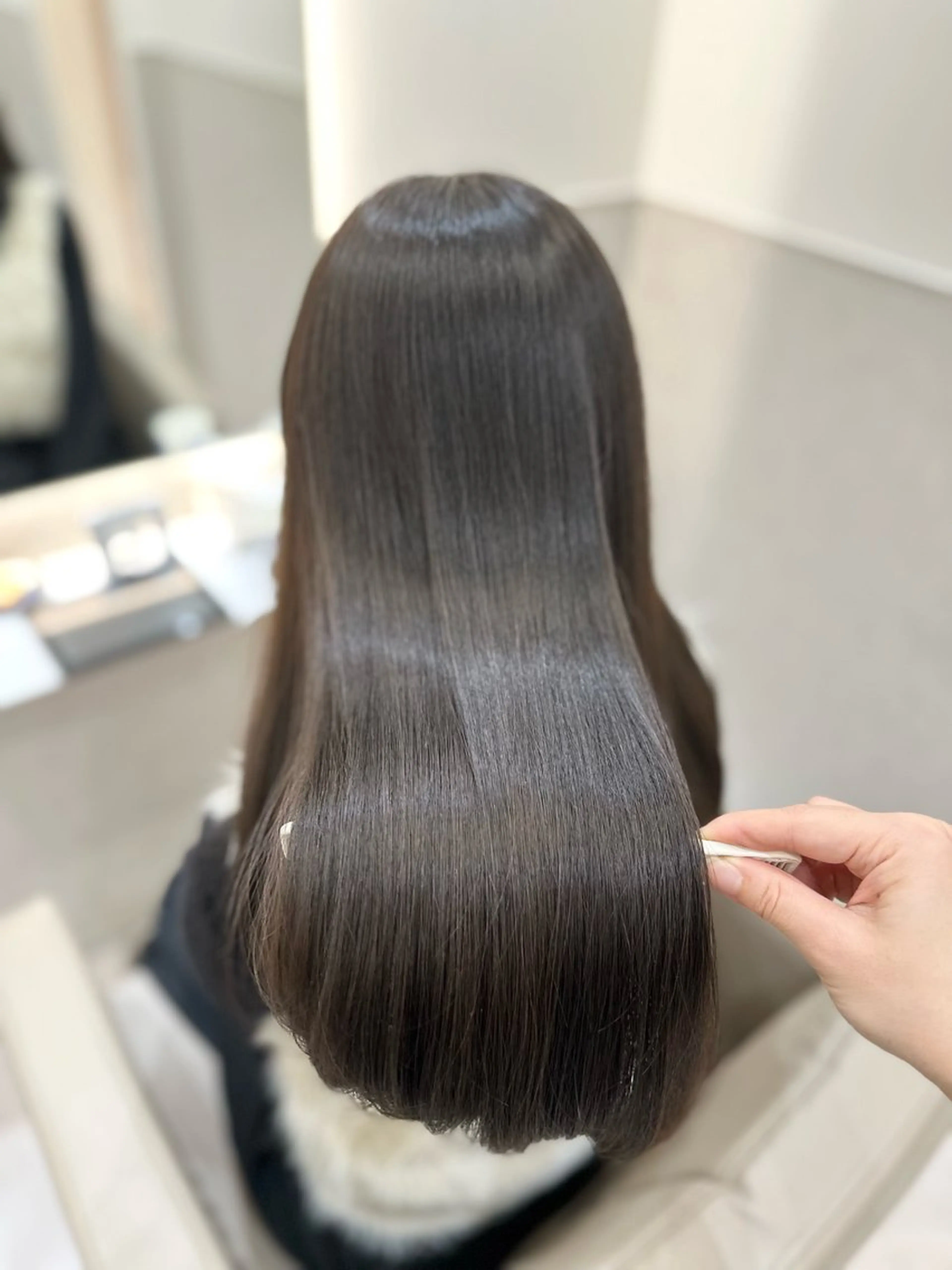 ロング カラー カット ヘアカラー トリートメント Kasumi Zinaのヘアスタイル