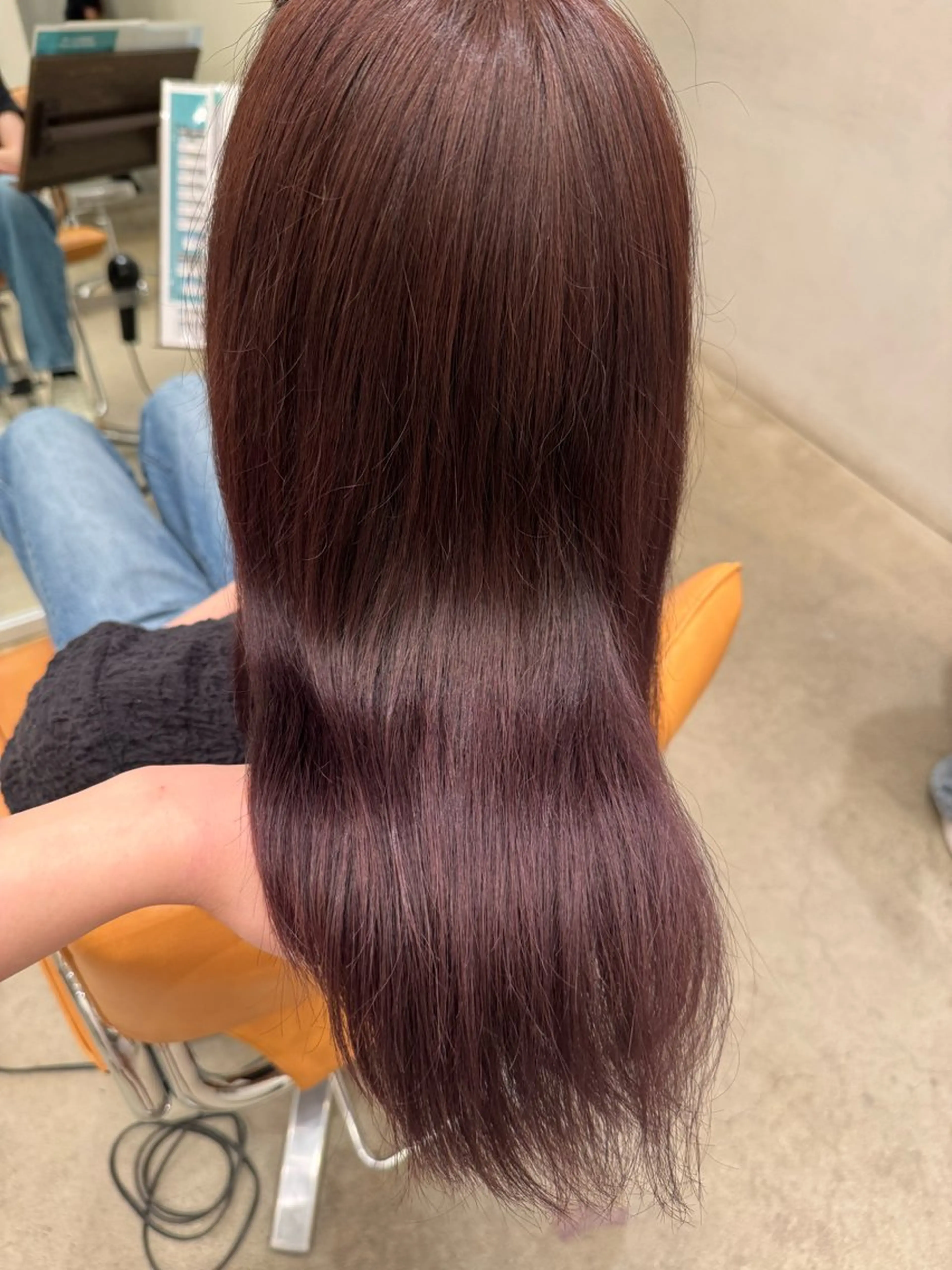 セミロング カラー ラベンダーカラー ピンクカラー 萩原 紗妃のヘアスタイル