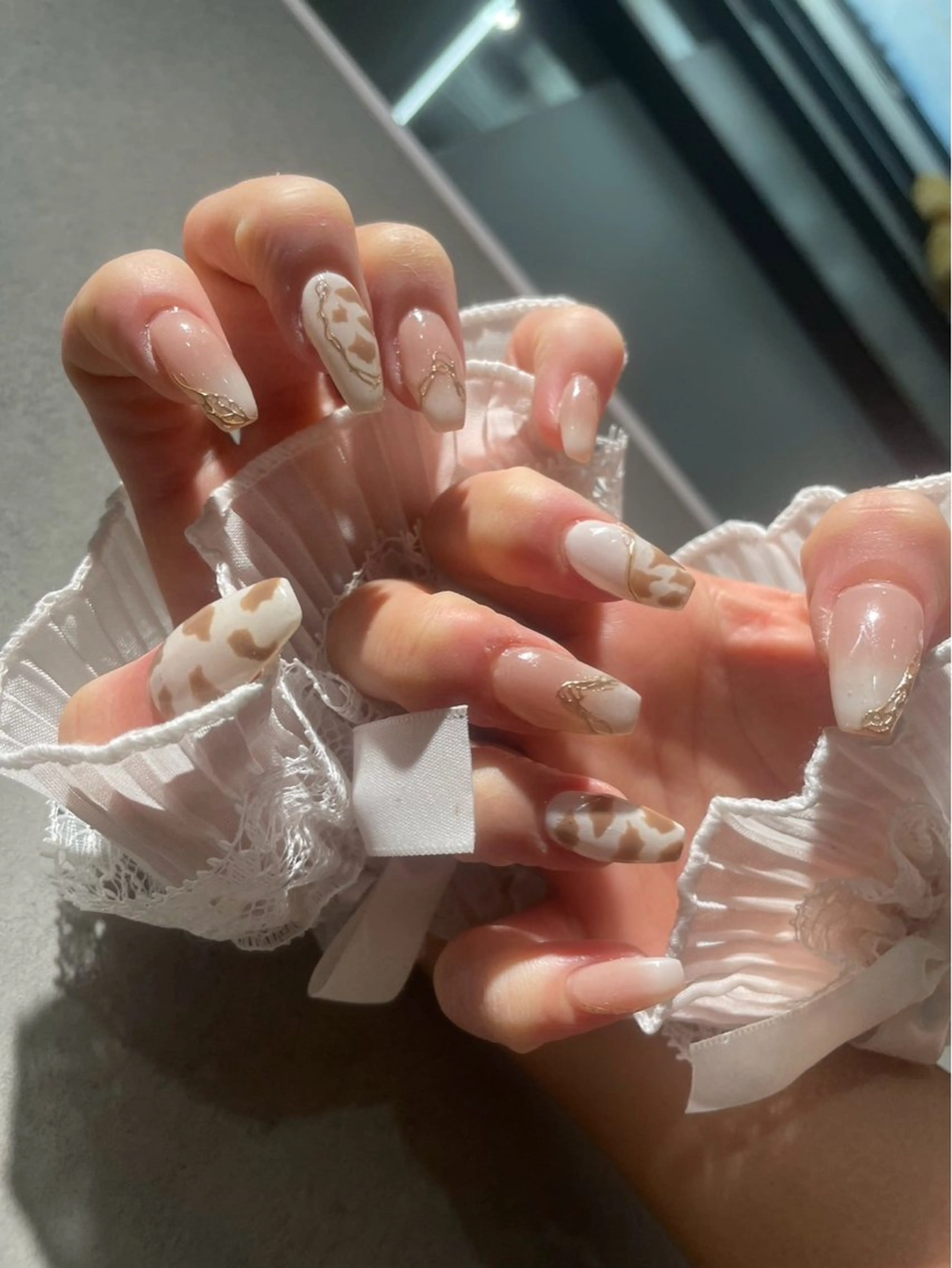 ネイル I-nailロング /ワンホン/キラキラのネイルデザイン