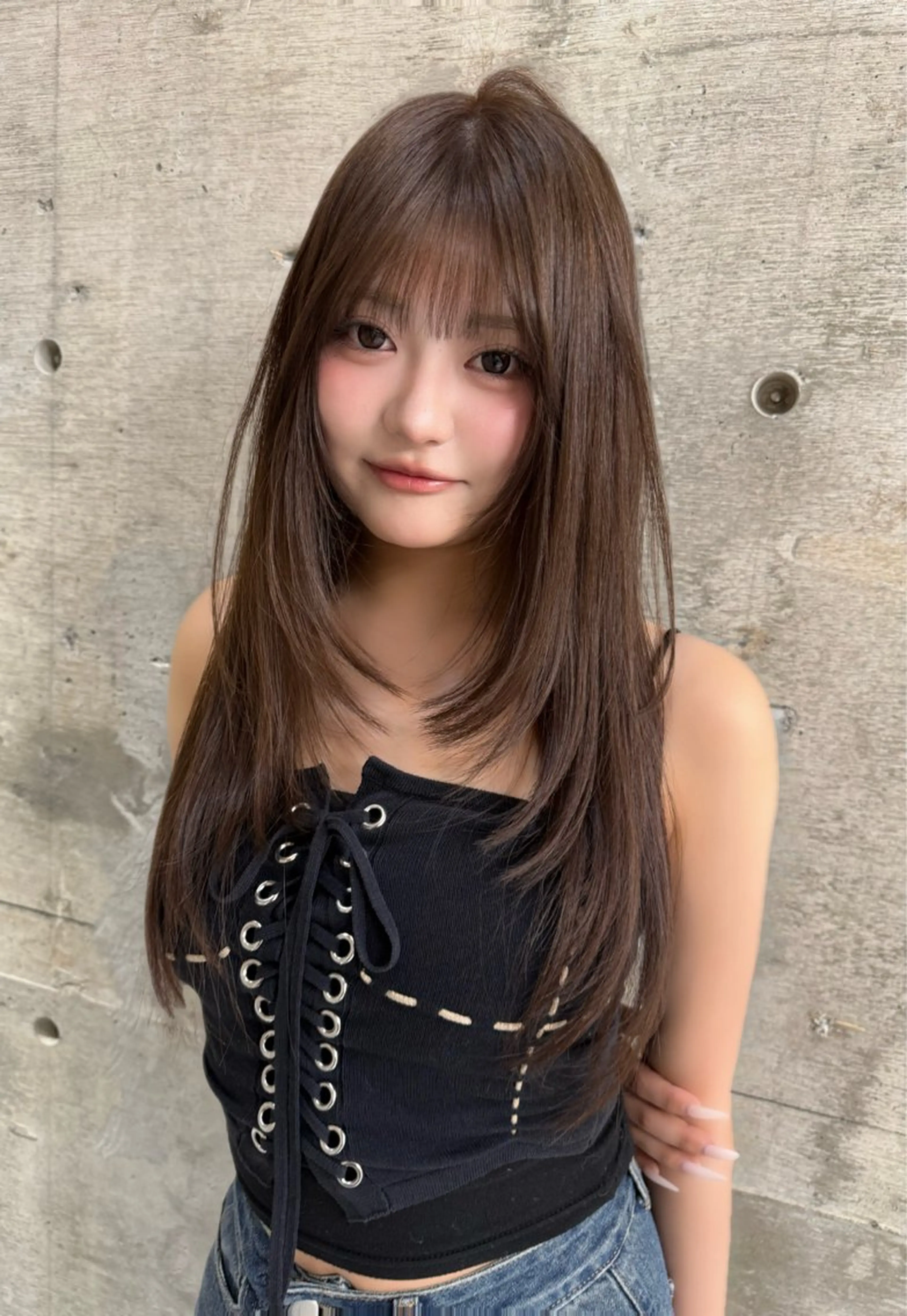 ロング 韓国風ヘア レイヤーカット ロング カット 𝐇𝐈𝐍𝐀/ 韓国レイヤー🇰🇷のヘアスタイル