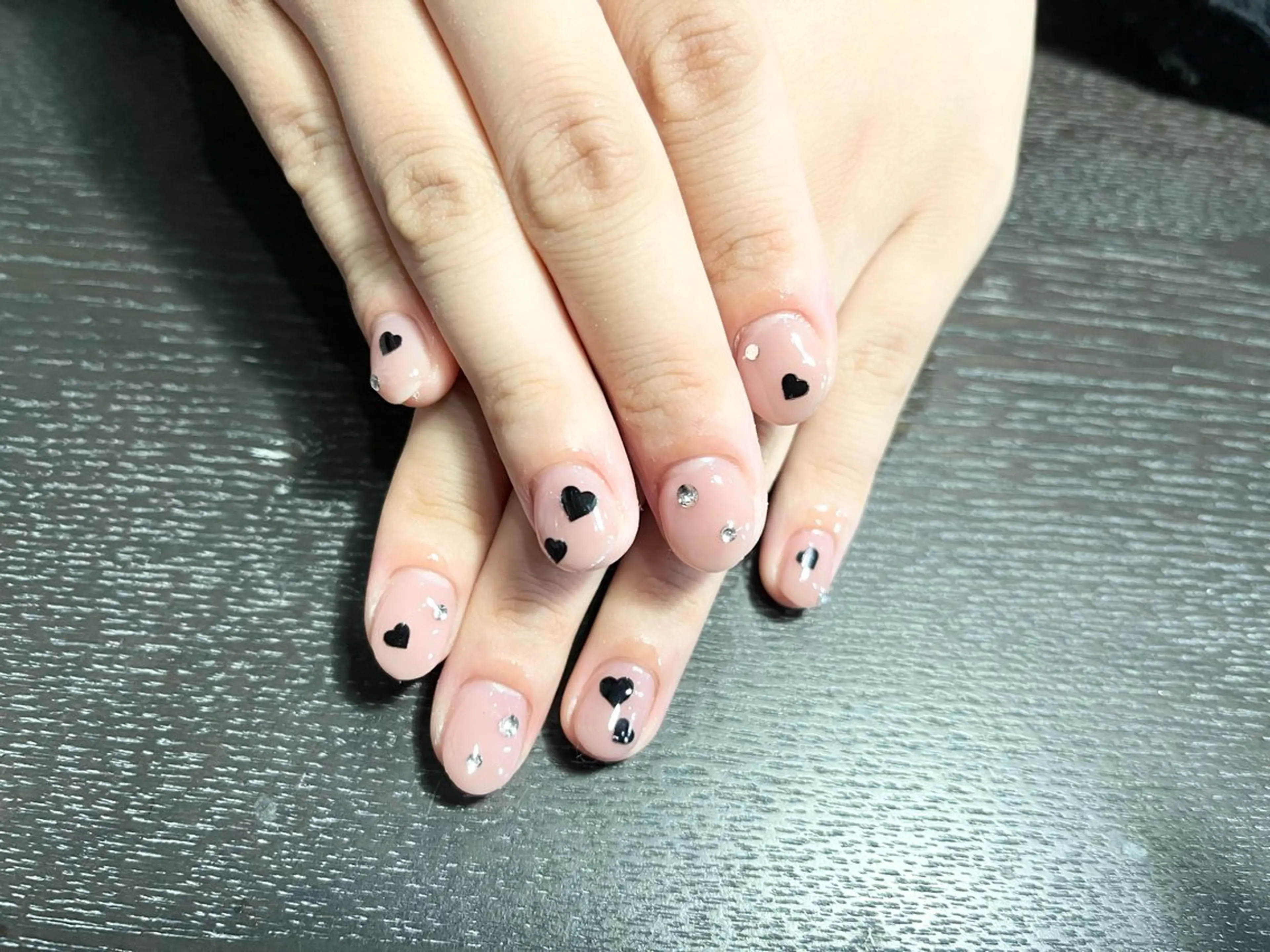 ネイル ハンドネイル 高山 歩美のネイルデザイン