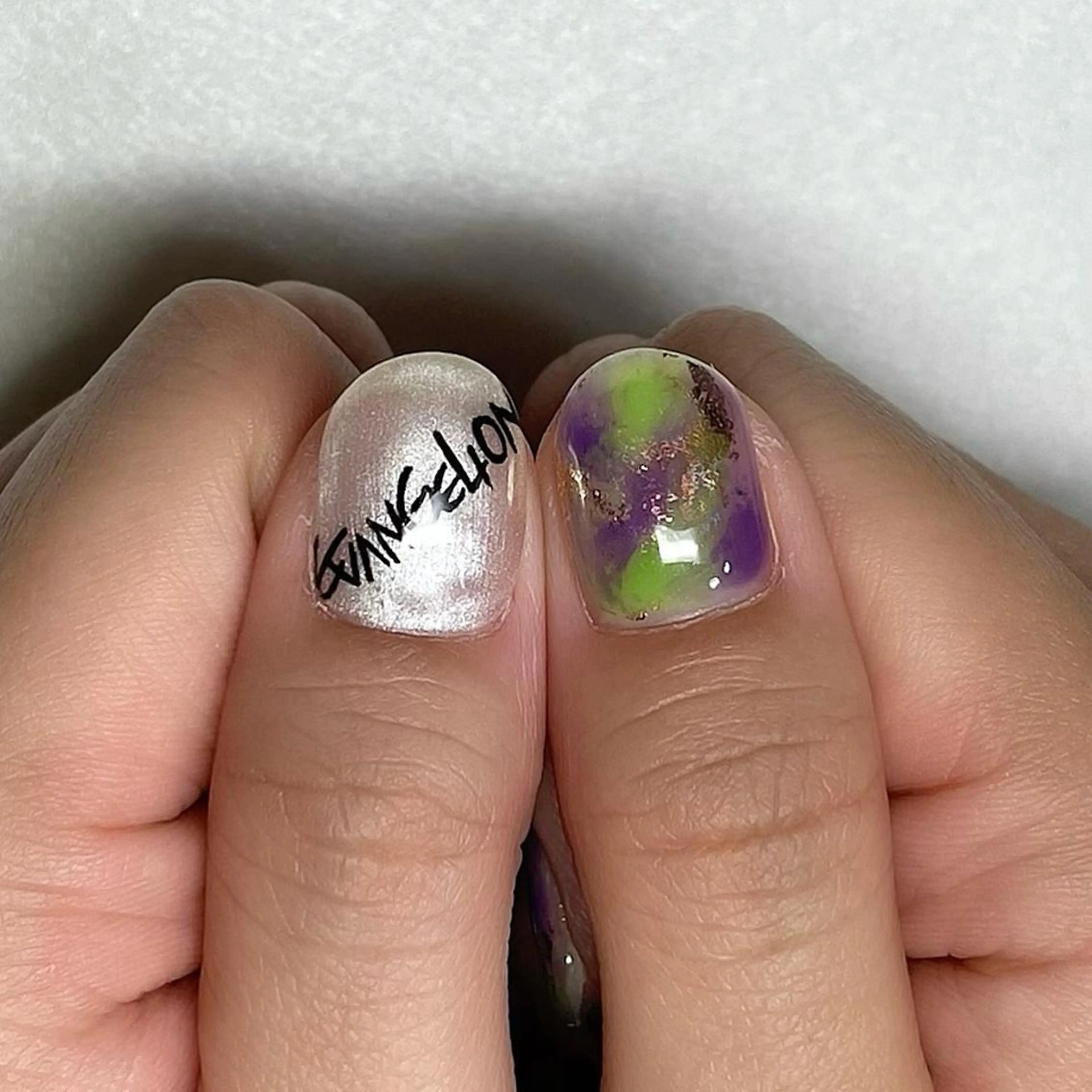 ネイル 東 千夏のネイルデザイン