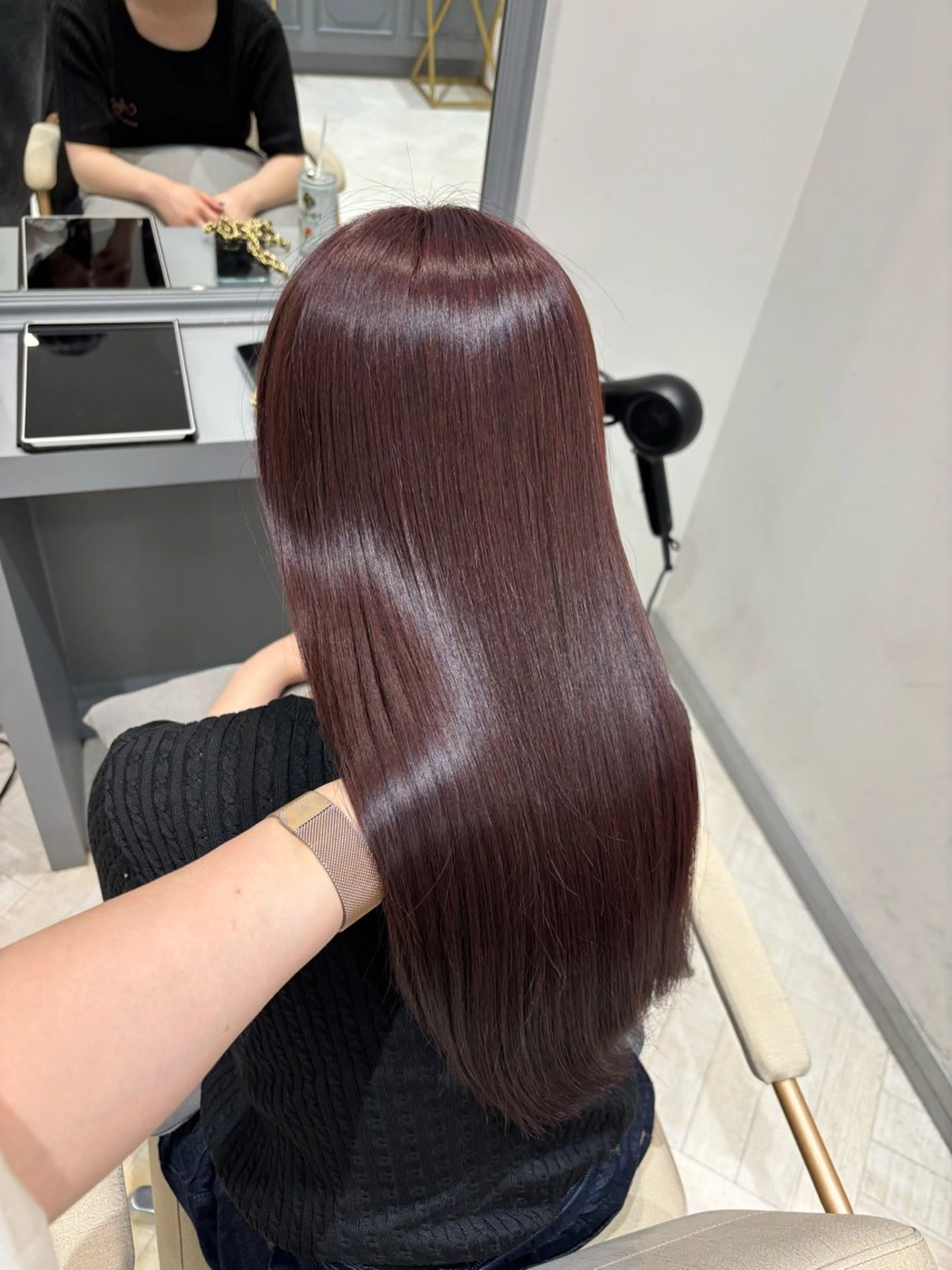 ロング カラー ブリーチ ダブルカラー ラベンダーカラー ラベンダーピンク ブリーチなしカラー オリーブカラー/ ピンクカラー/みさきのヘアスタイル