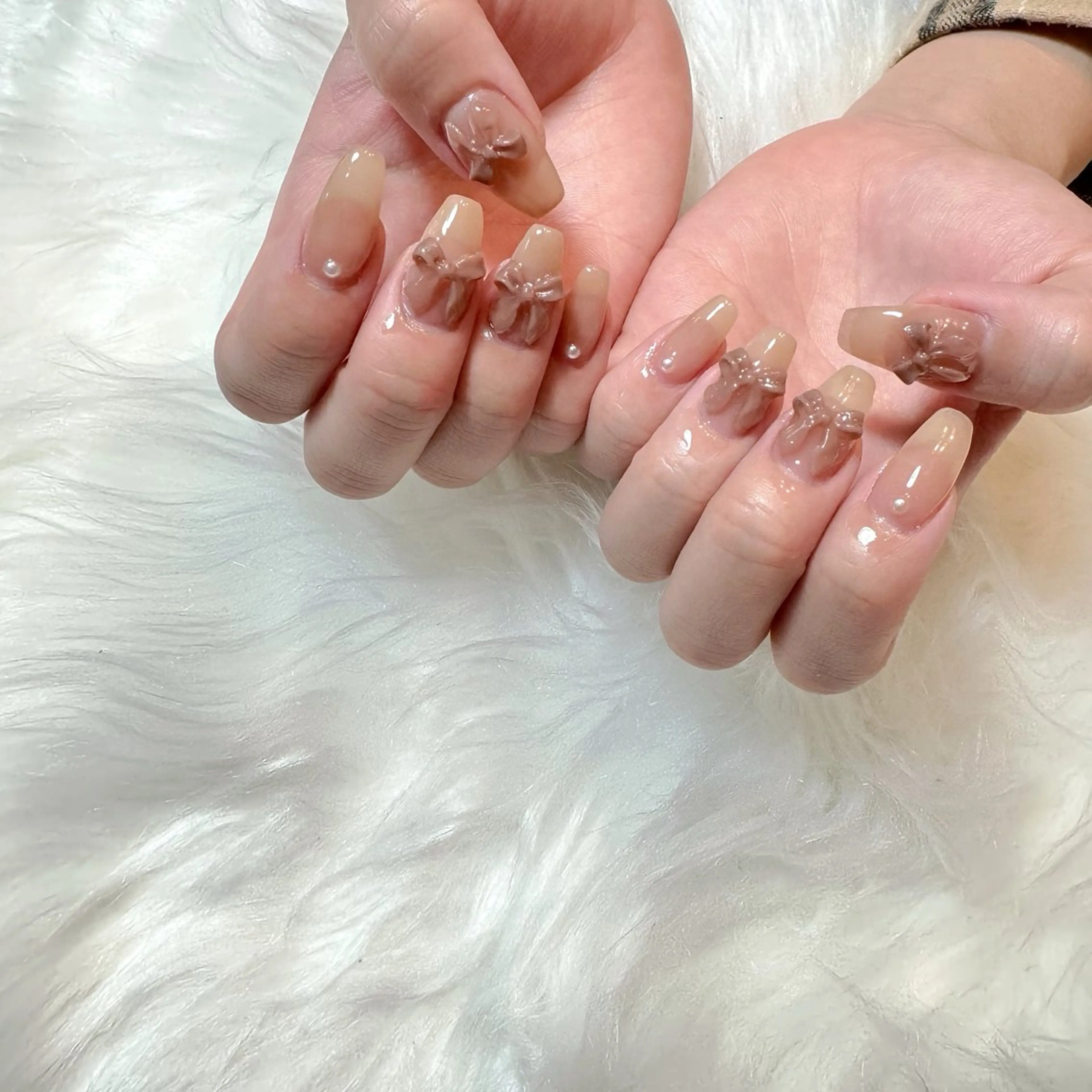 ネイル Aulu'bネイル ボディージュエリーのネイルデザイン