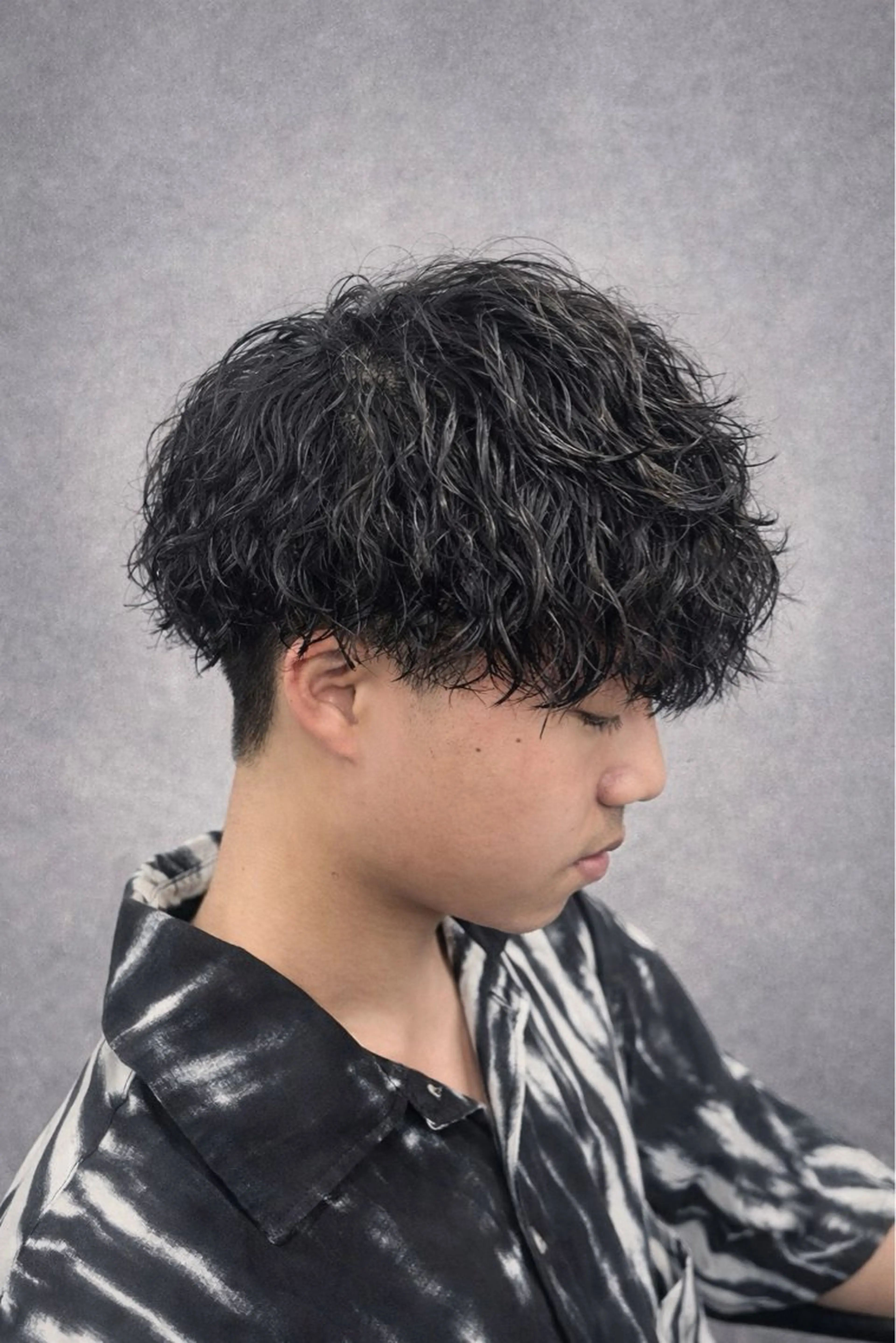 パーマ メンズ カット パーマ メンズ/似合わせ/骨 格矯正/真人のヘアスタイル