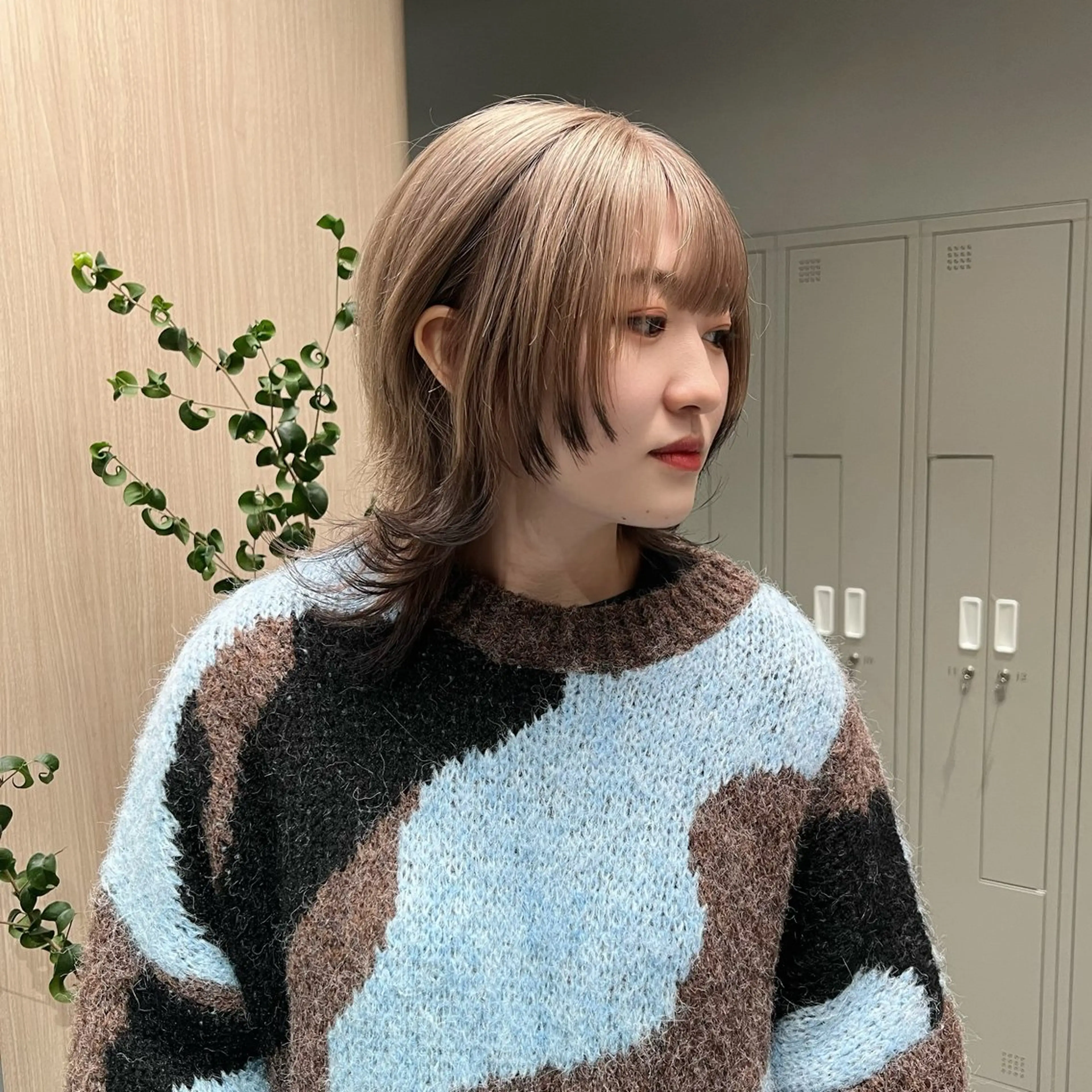 ミディアム カット ヘアカラー 🐺立川のウルフ屋 さん🐺おかみ🐺のヘアスタイル