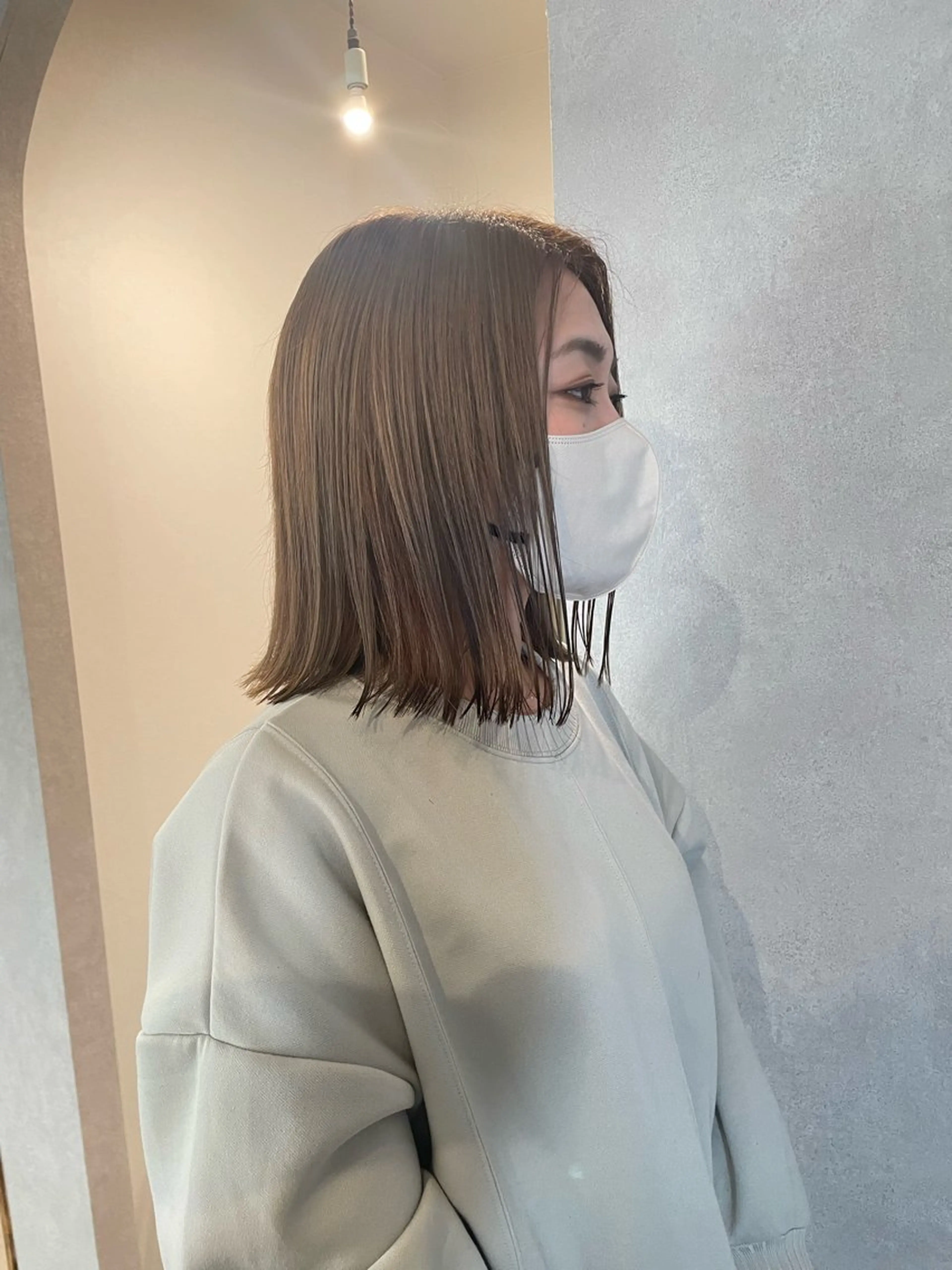 ミディアム カラー 切りっぱなしボブ 透明感カラー ダブルカラー グレージュ ボブ カット ヘアカラー 鎌田卓也/髪質改善 /透明感カラーのヘアスタイル