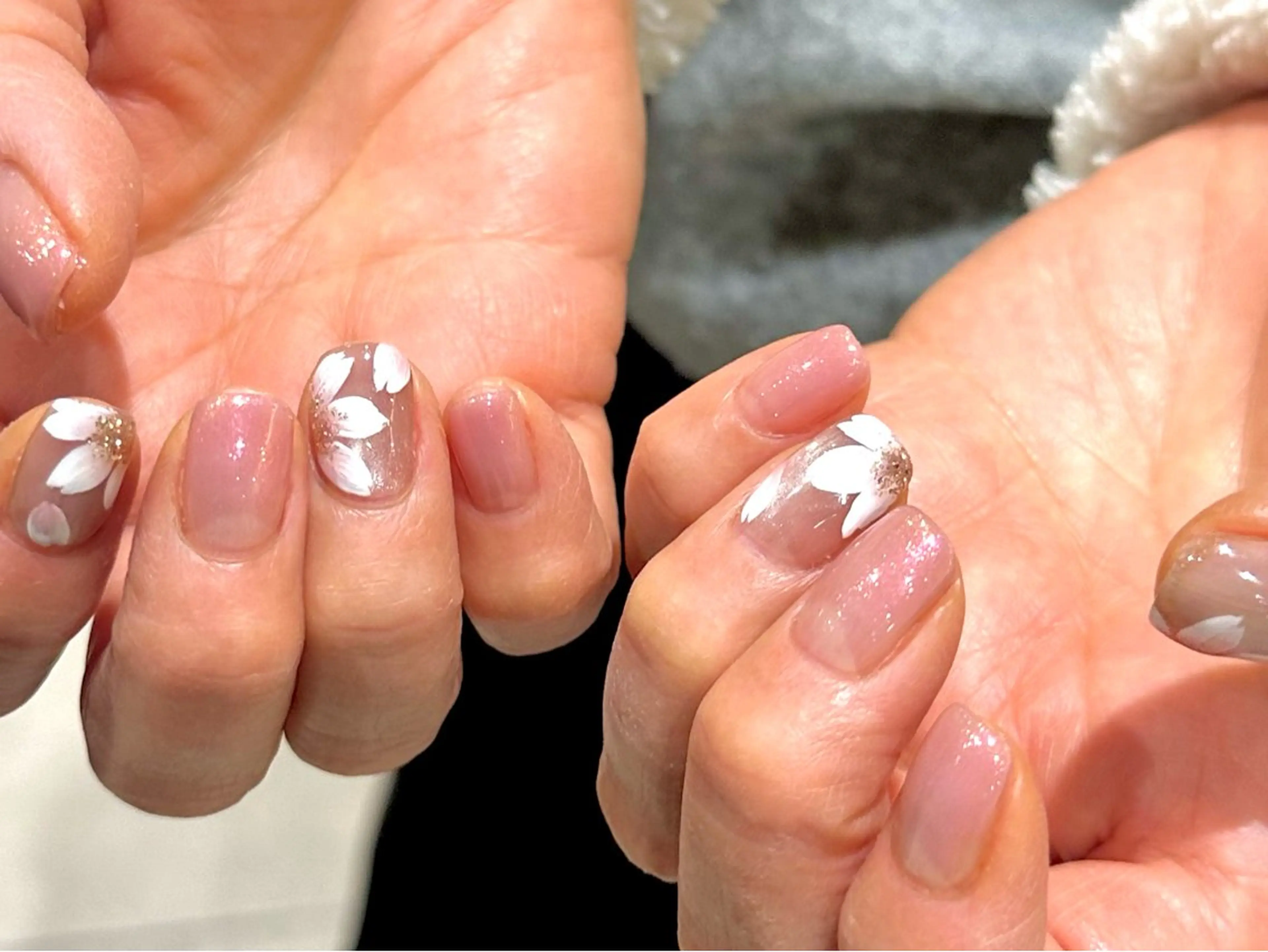 ネイル 桜ネイル 春ネイル ハンドネイル kano🫧 指名No.1💫のネイルデザイン