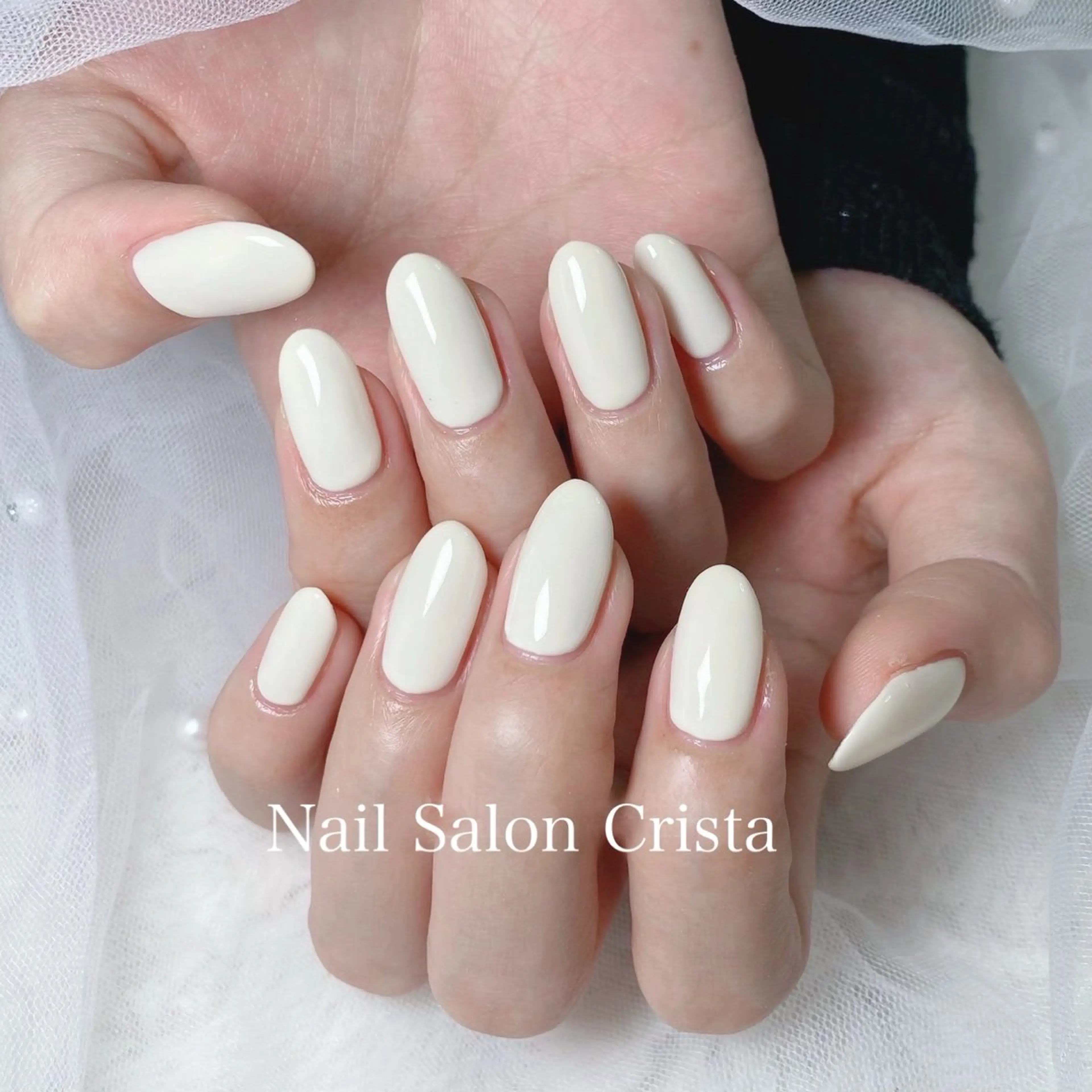 ネイル ジェルネイル ワンカラーネイル パラジェル ホワイト ハンドネイル NAILSALON CRISTA所属・🤍CRISTA yui🤍のネイルデザイン