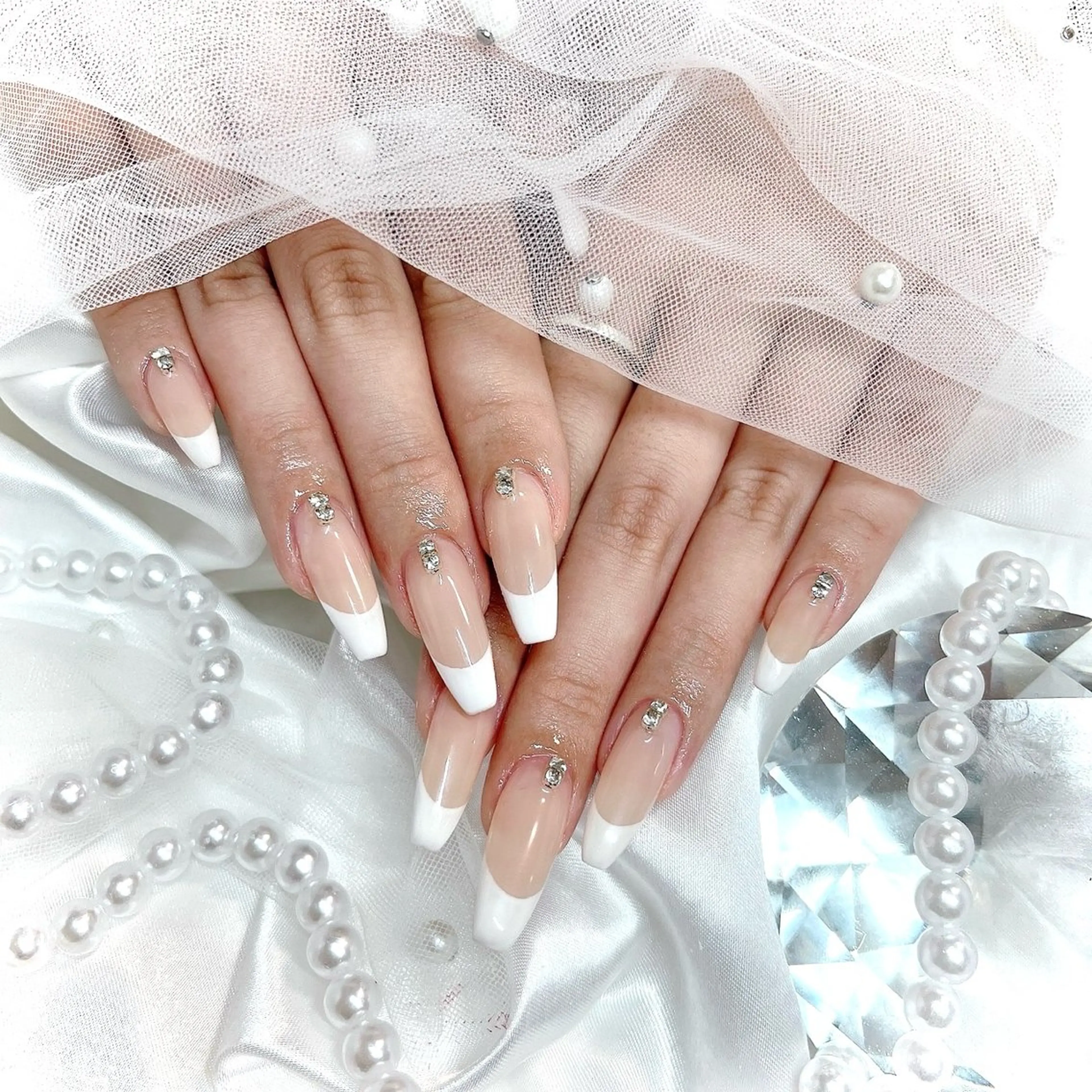 【オフ込】💛大人可愛い💛フレンチ、グラデーション、オーロラ、マグネット、ミラー💐可愛いお写真プレゼント🫧の写真