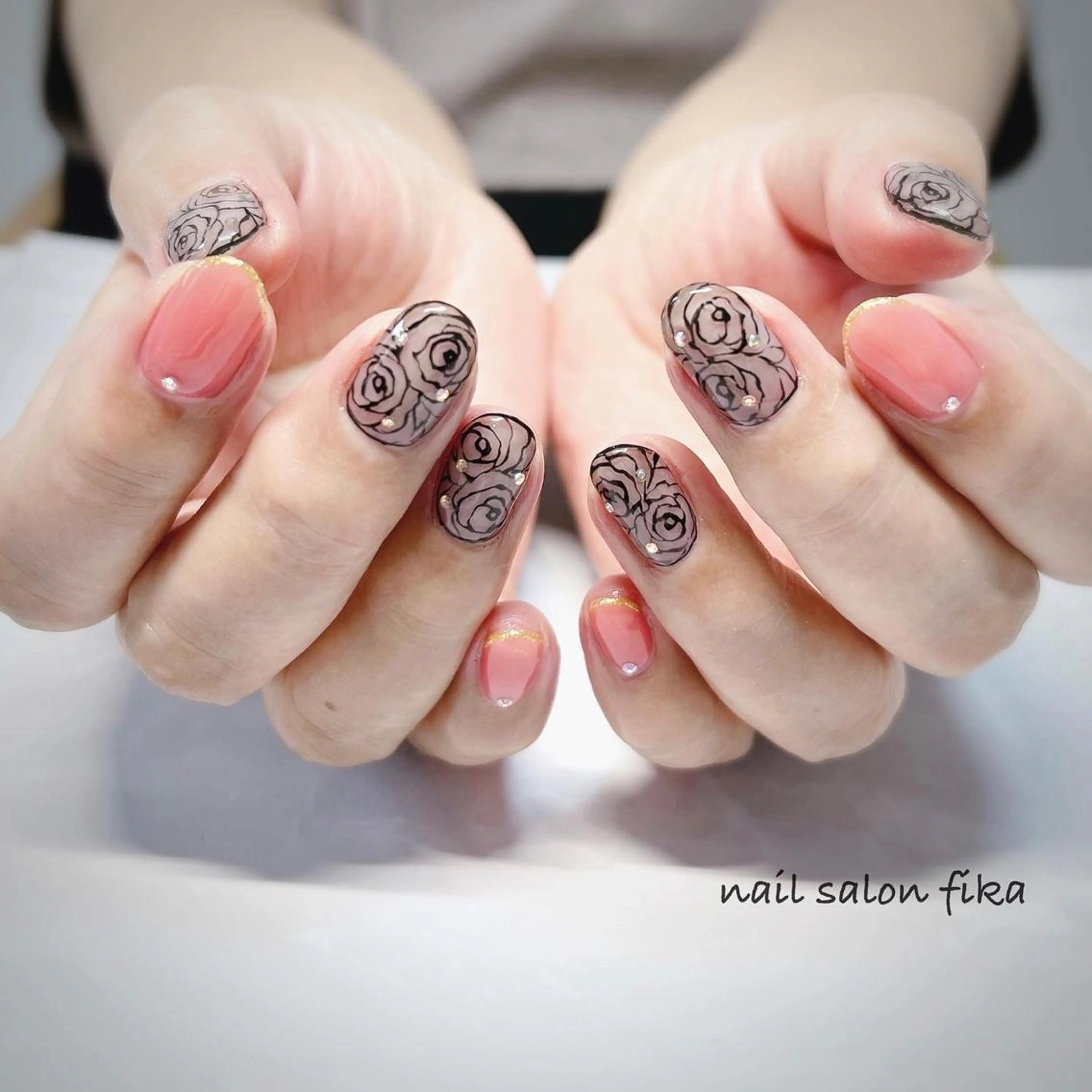ネイル 持ち込み nail salon fikaのネイルデザイン