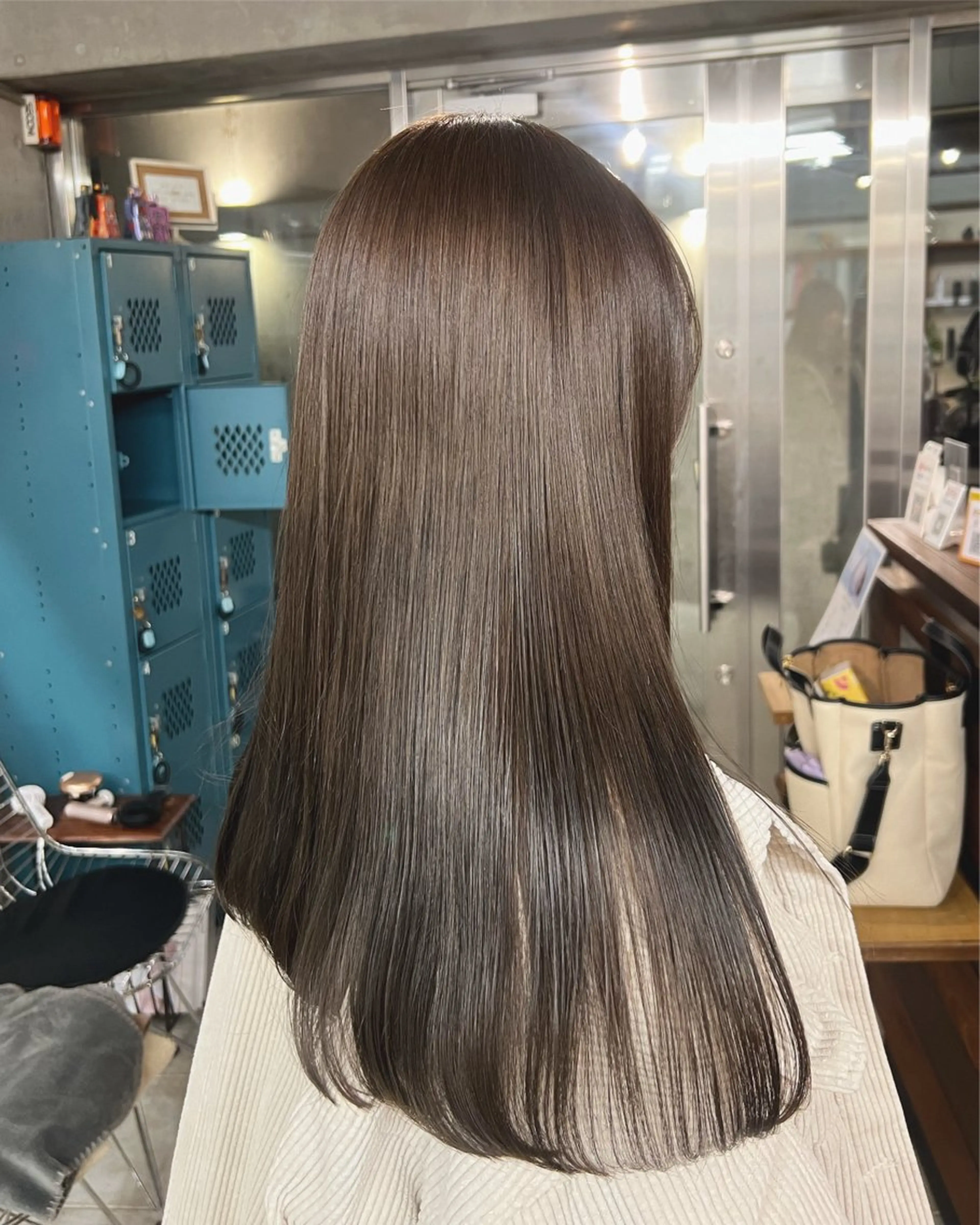 セミロング アッシュ 土田かほ/本日🈳 透明感カラー🍃のヘアスタイル