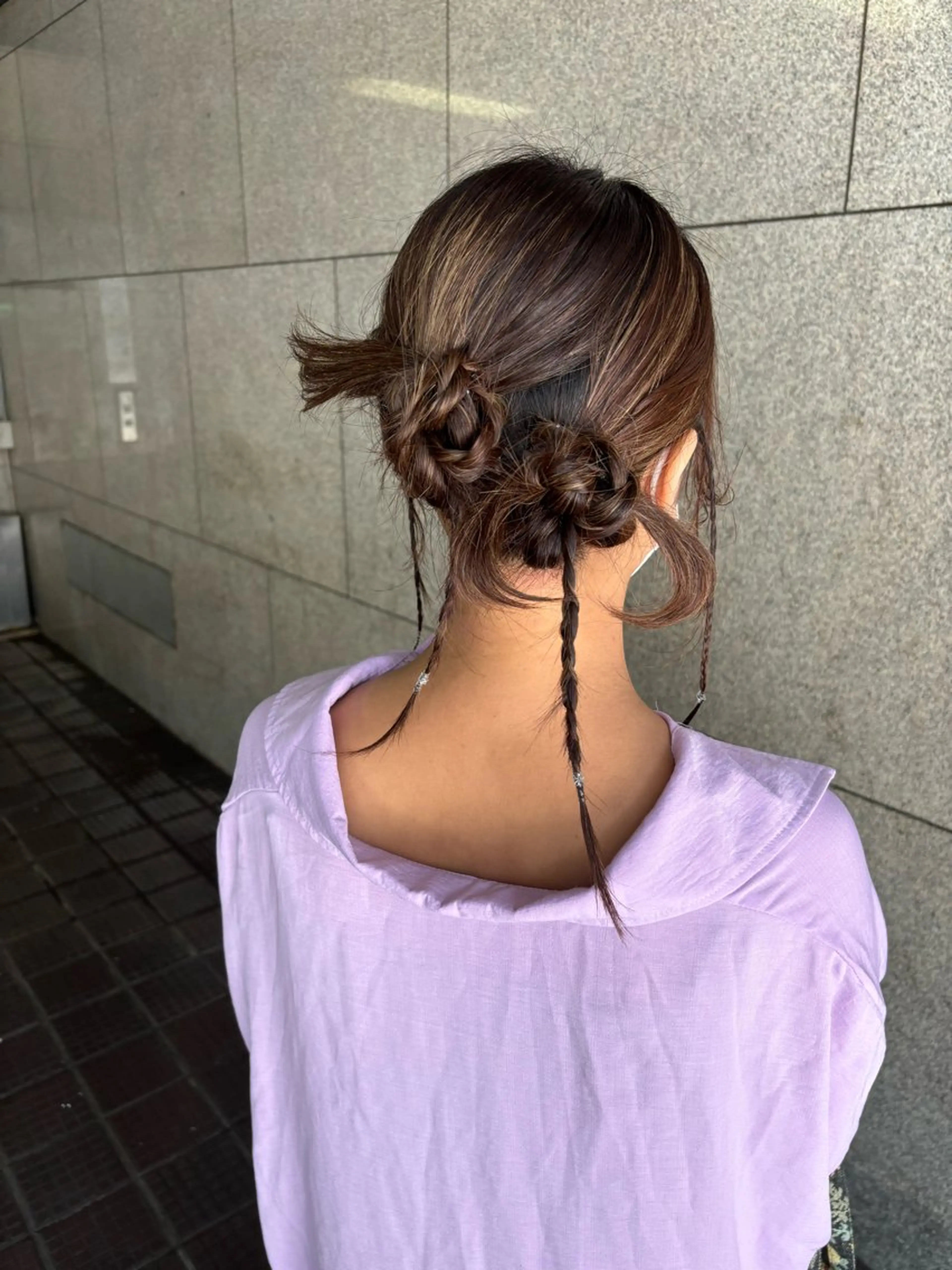 ミディアム ヘアアレンジ お団子ヘア ヘアセット TIGRE大名所属・森岡 紗羽のヘアスタイル