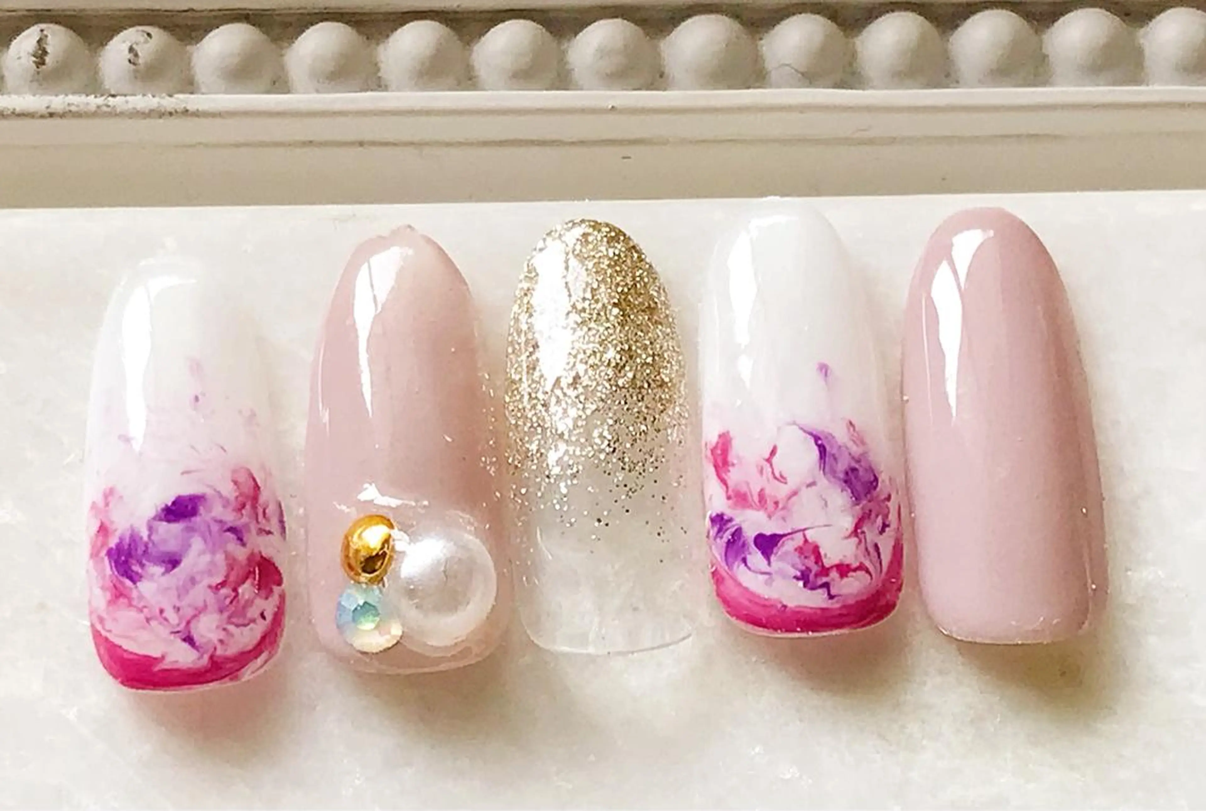 ネイル ジェルネイル パラジェル Satomi  のネイルデザイン