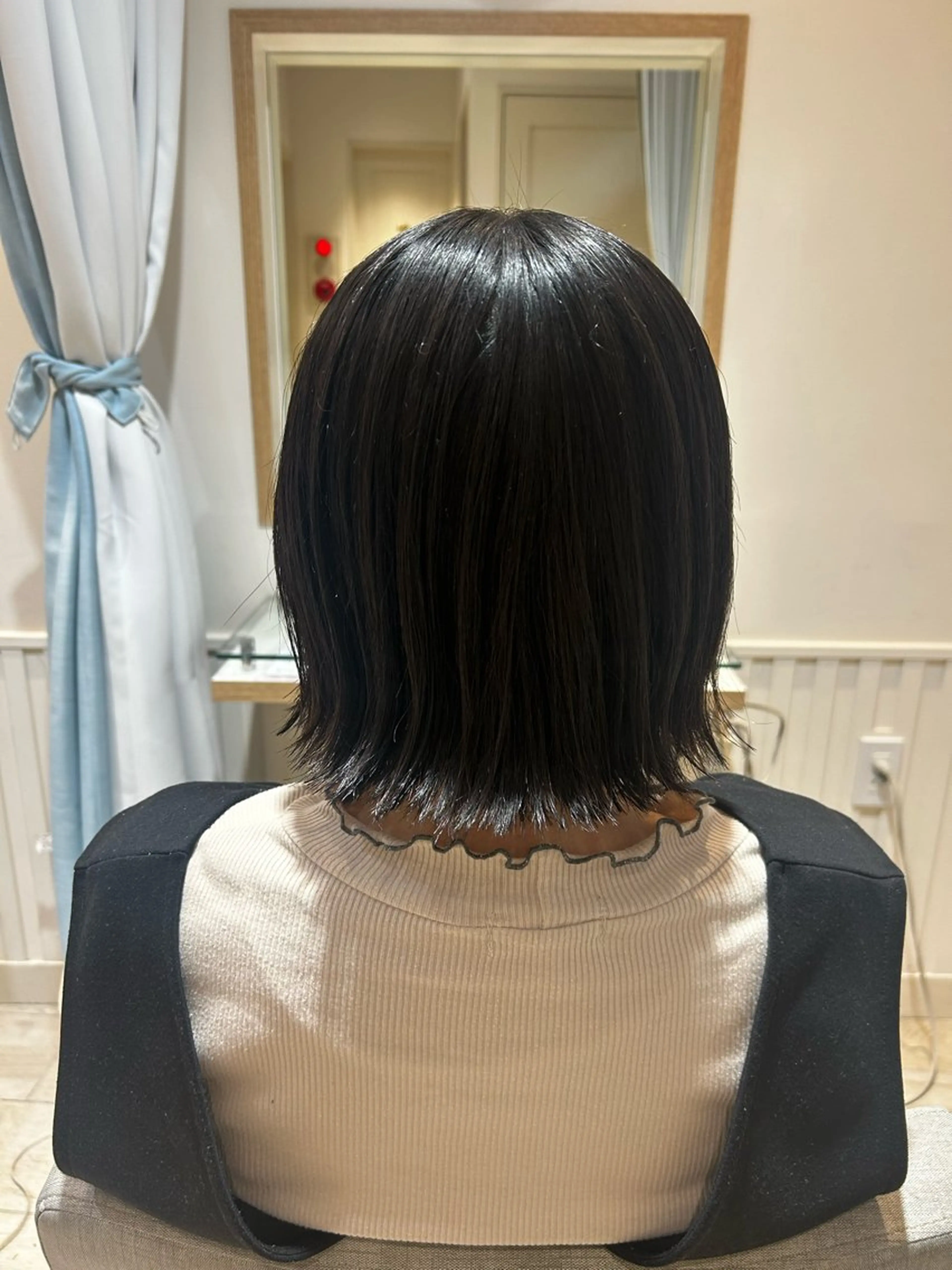 ショート ボブ 大川 夏実のヘアスタイル