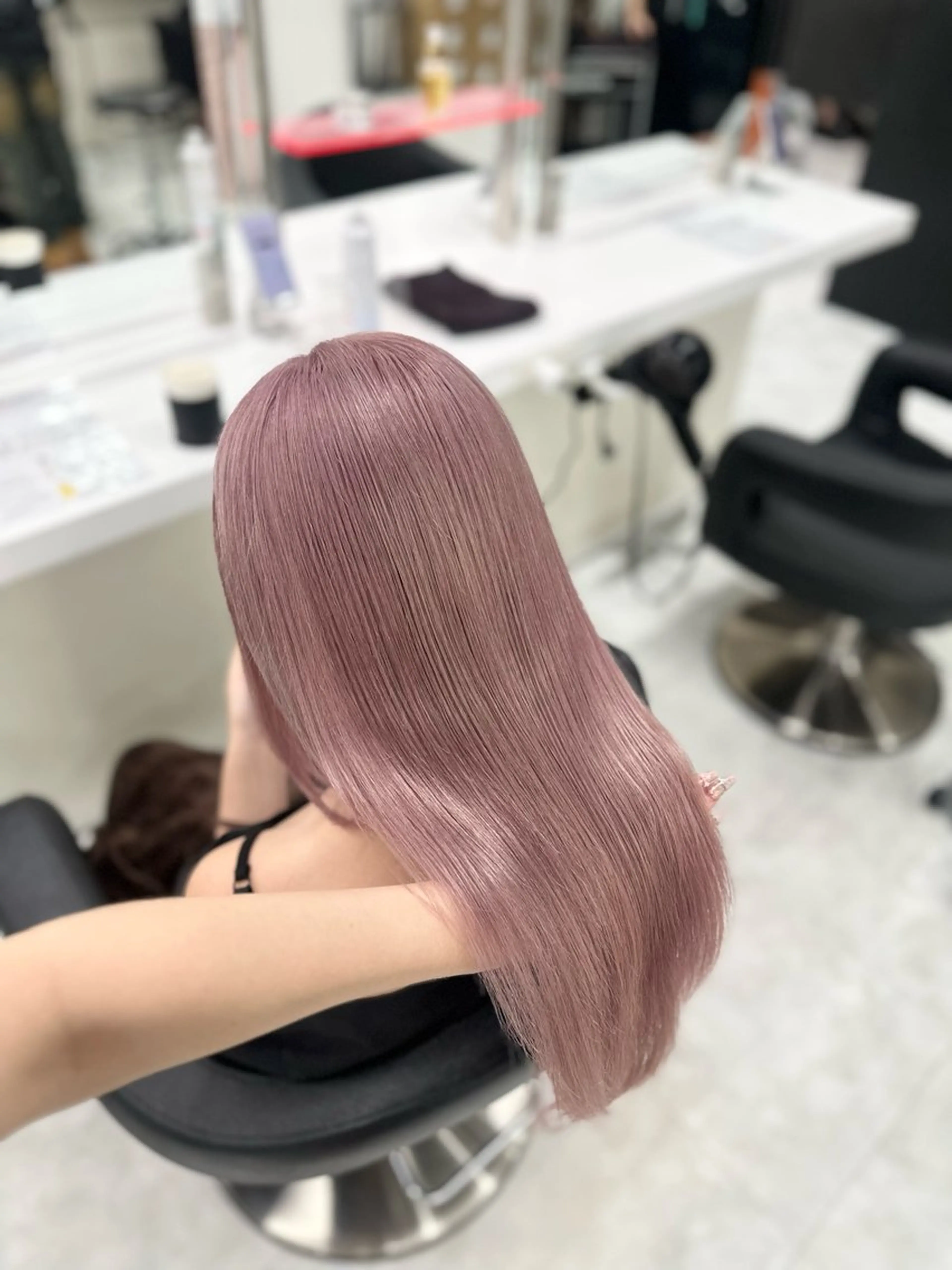 セミロング ヘアカラー ヘッドスパ ヘアセット 韓国ガーリー🤍ハイ トーン🤍Ayanaのヘアスタイル
