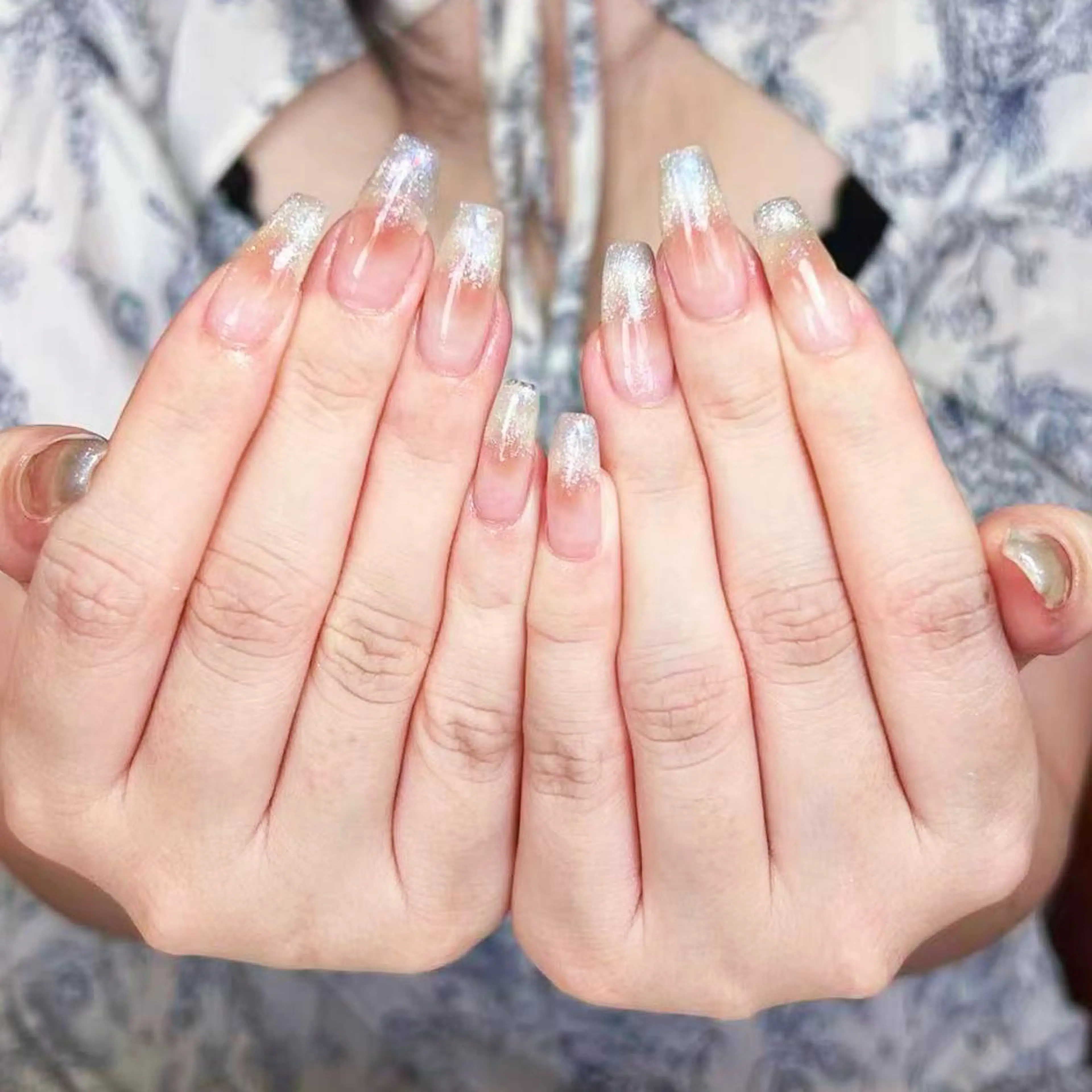 ネイル アートネイル オーロラネイル ガーリー キラキラネイル マグネットネイル ハンドネイル DIAMOND 💦のネイルデザイン