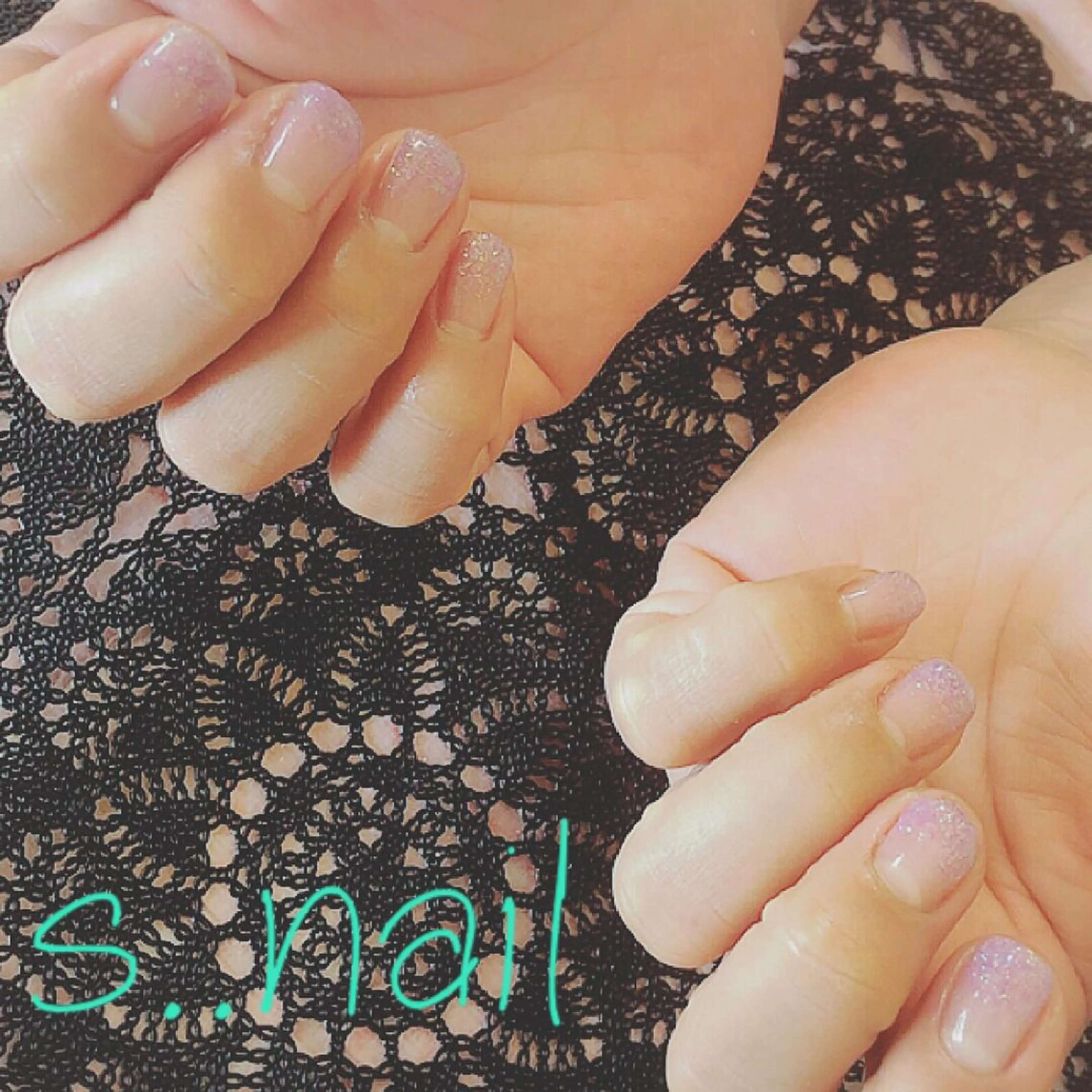 ネイル グラデーション ラメ(グリッター) s..nail / MORITAのネイルデザイン