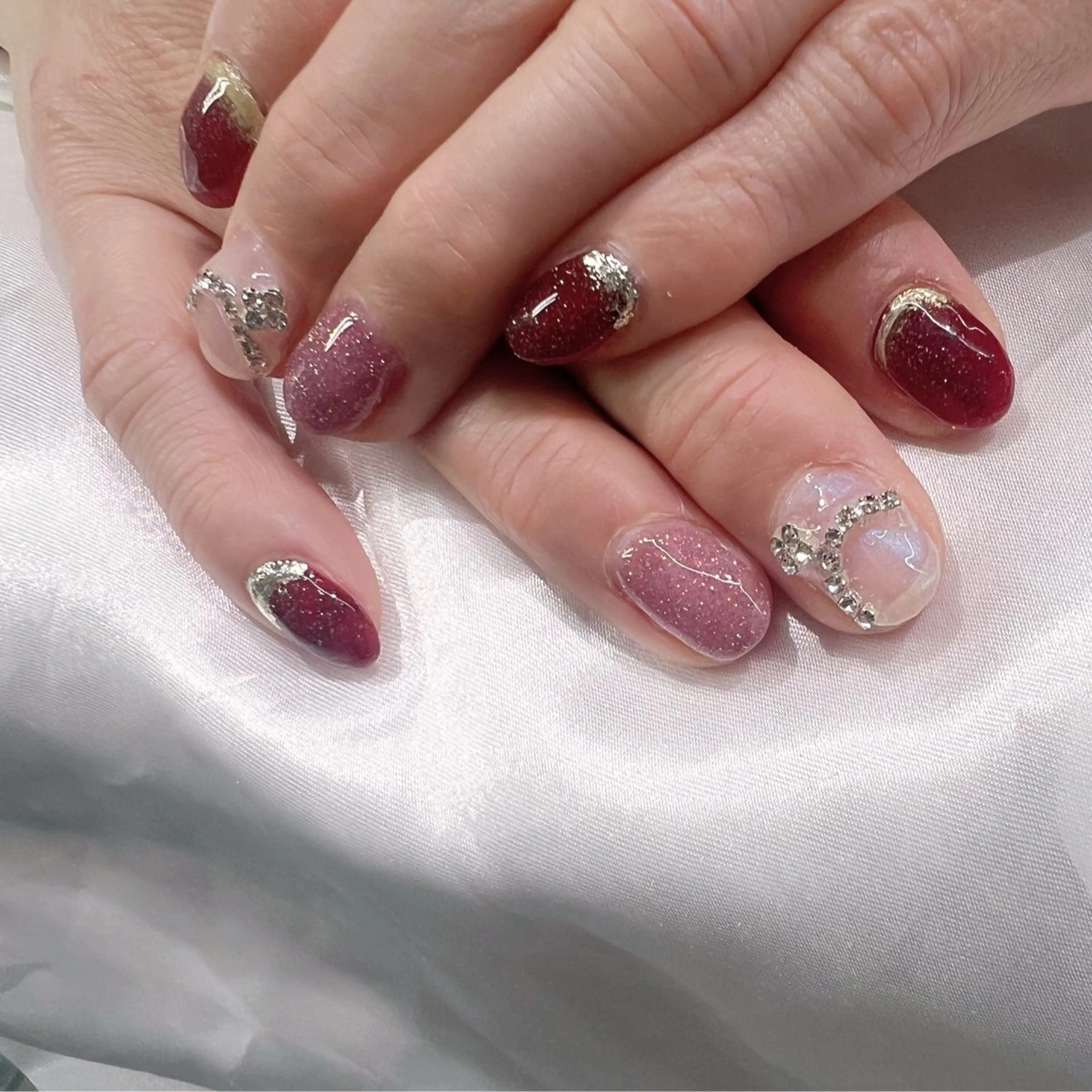 ネイル ゴージャス Jewelry＆ecxia所属・村山 はづ妃のネイルデザイン