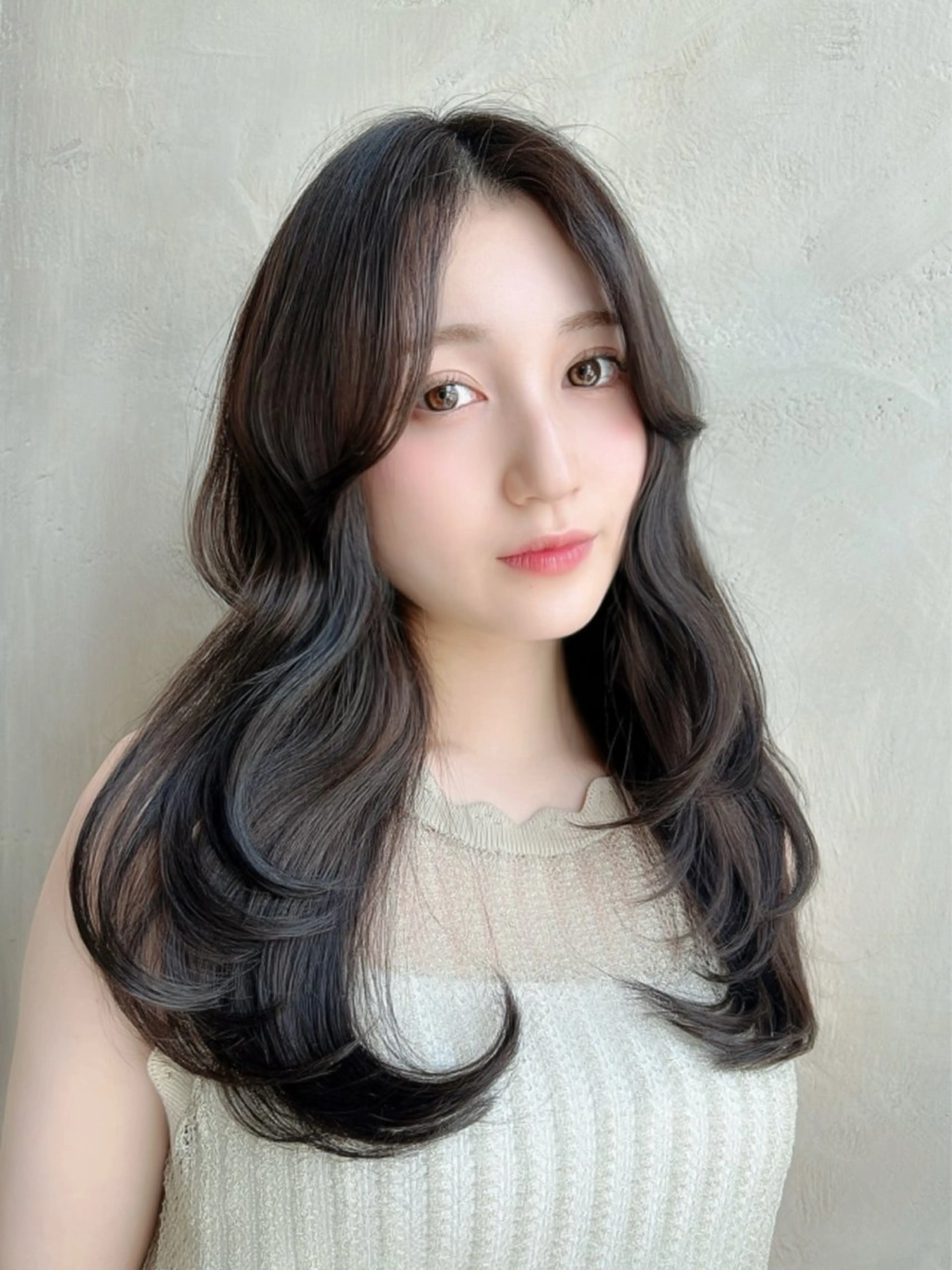 ロング カラー カット ヘアカラー トリートメント 新宿✨顔周りカット 韓国ヘア/坂本亜裟海のヘアスタイル