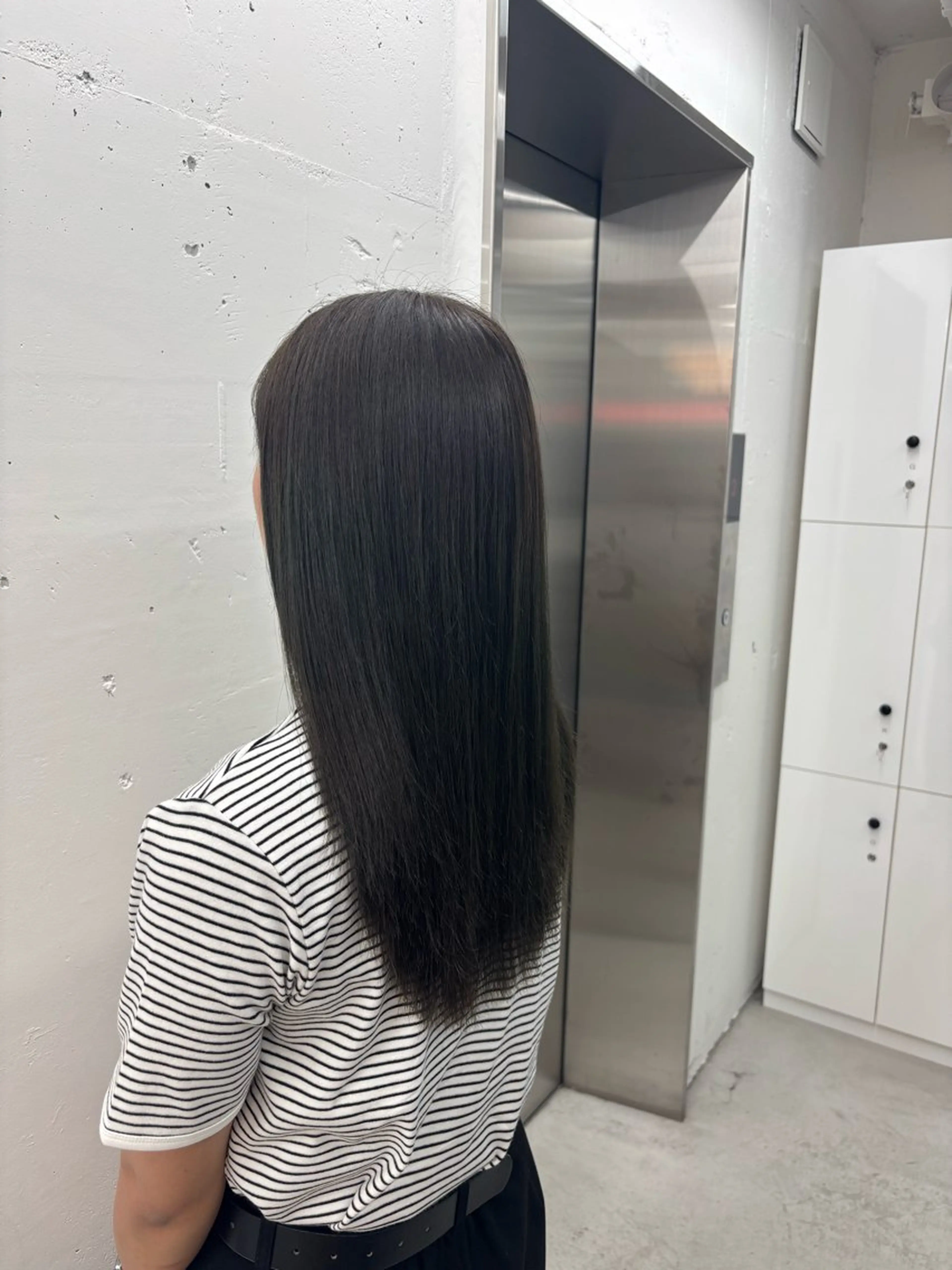 ロング カラー グレージュ オリーブグレージュ オリーブグレー ヘアカラー トリートメント ヘッドスパ 🌼あいり🌼 JILLSTUDIOのヘアスタイル