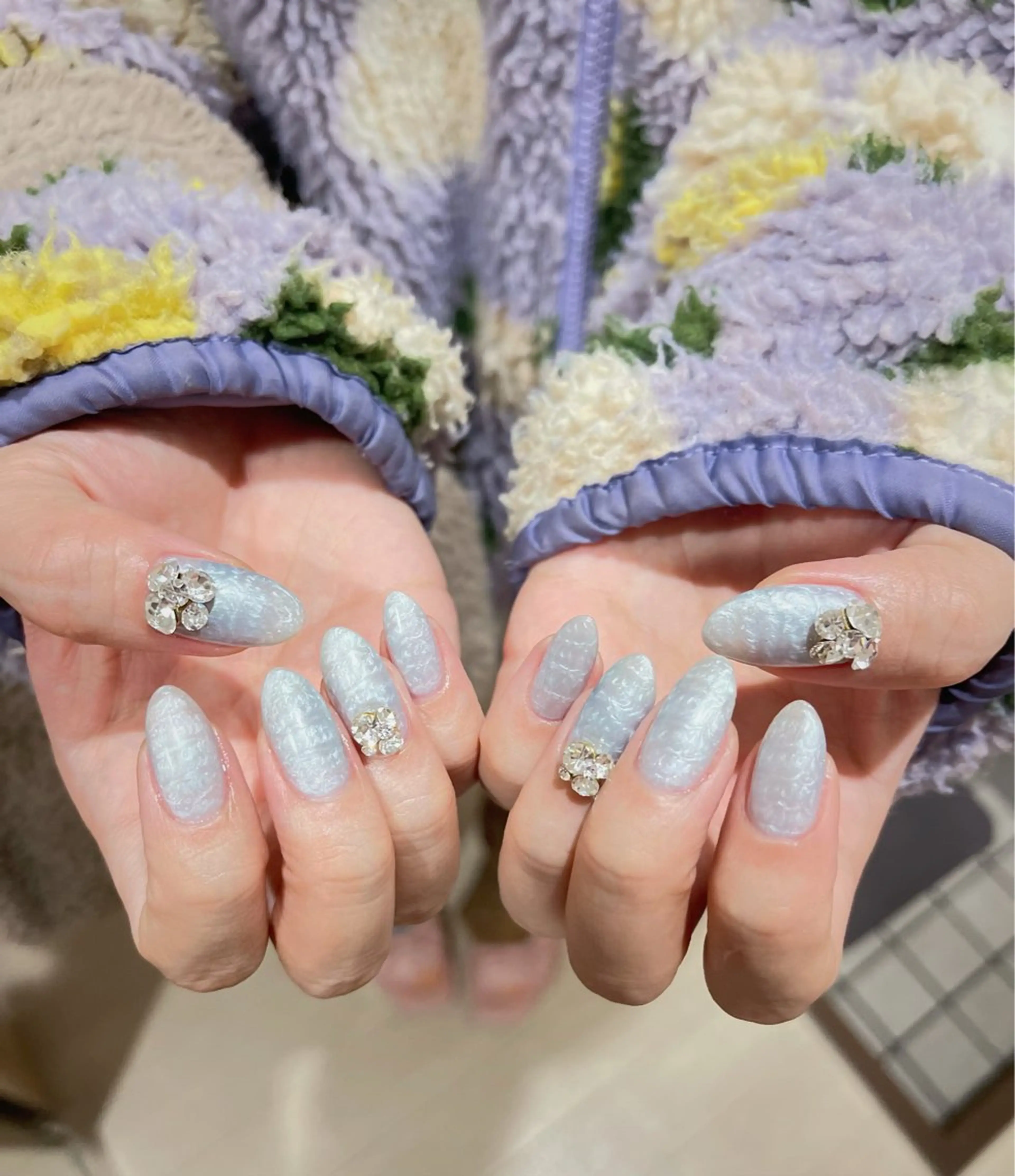 ネイル オーロラネイル 長さ出し フットネイル 韓国ネイル ラメ(グリッター) ハンドネイル 👍thumbs up nail👍のネイルデザイン