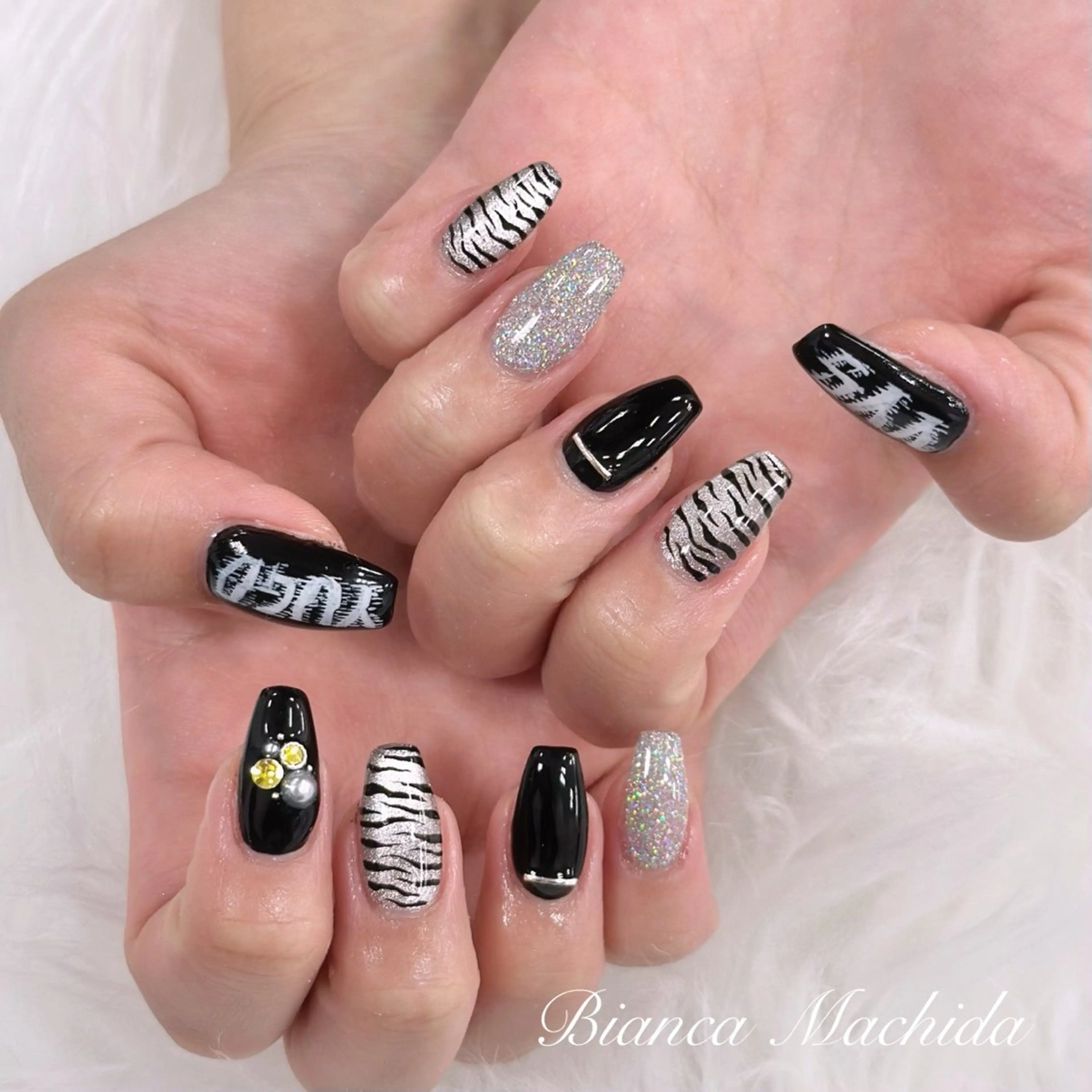 ネイル ハンドネイル Bianca👼🏻 OIKAWAのネイルデザイン