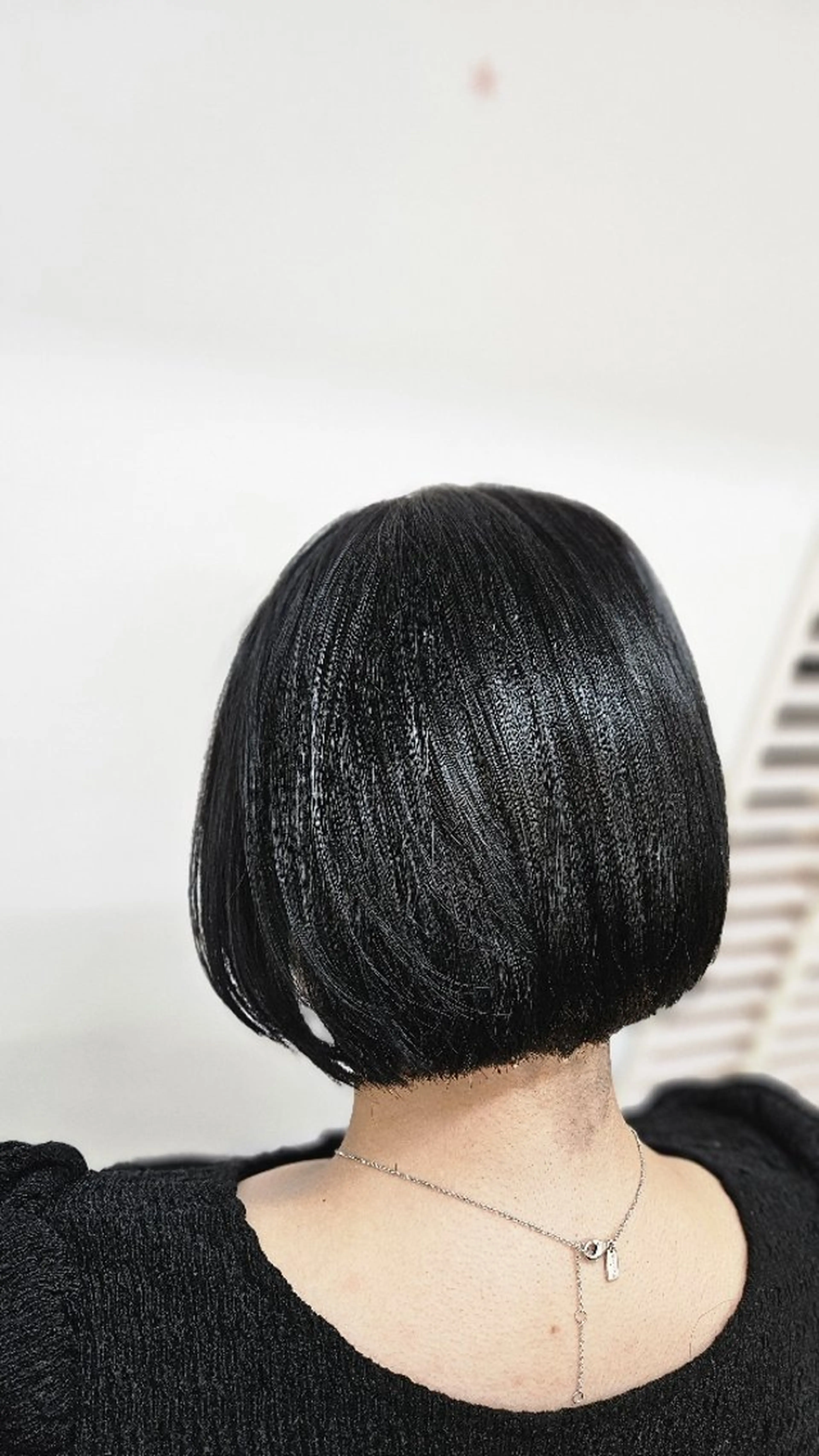 カラー ショート 黒髪 ブルーカラー ブルーブラック カット ヘアカラー 林慶吾/ショートボブ /デザインカラーのヘアスタイル