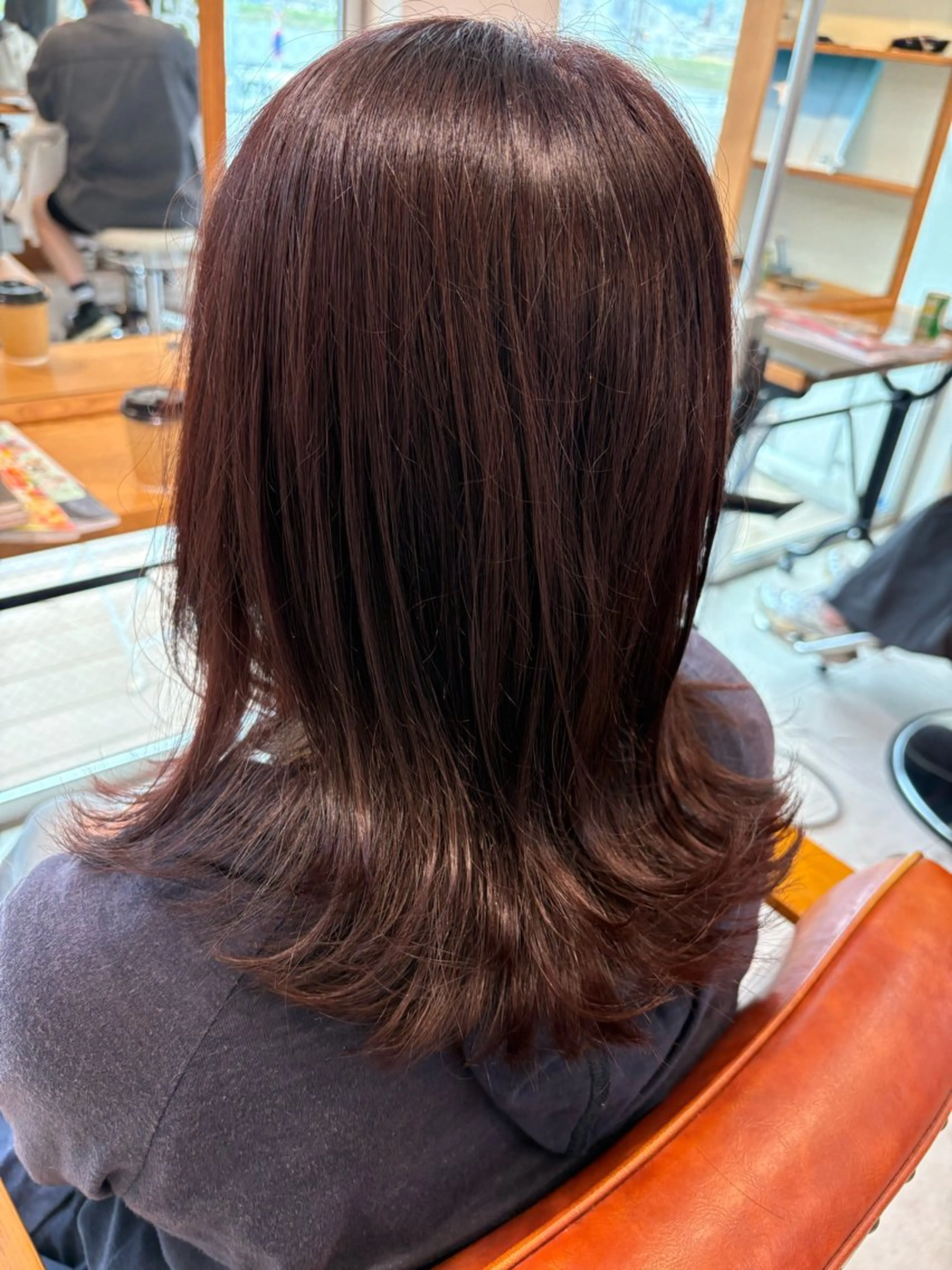 ミディアム カラー ブラウンカラー ピンクカラー ピンクブラウン 竹広綾乃/ 艶カラーのヘアスタイル