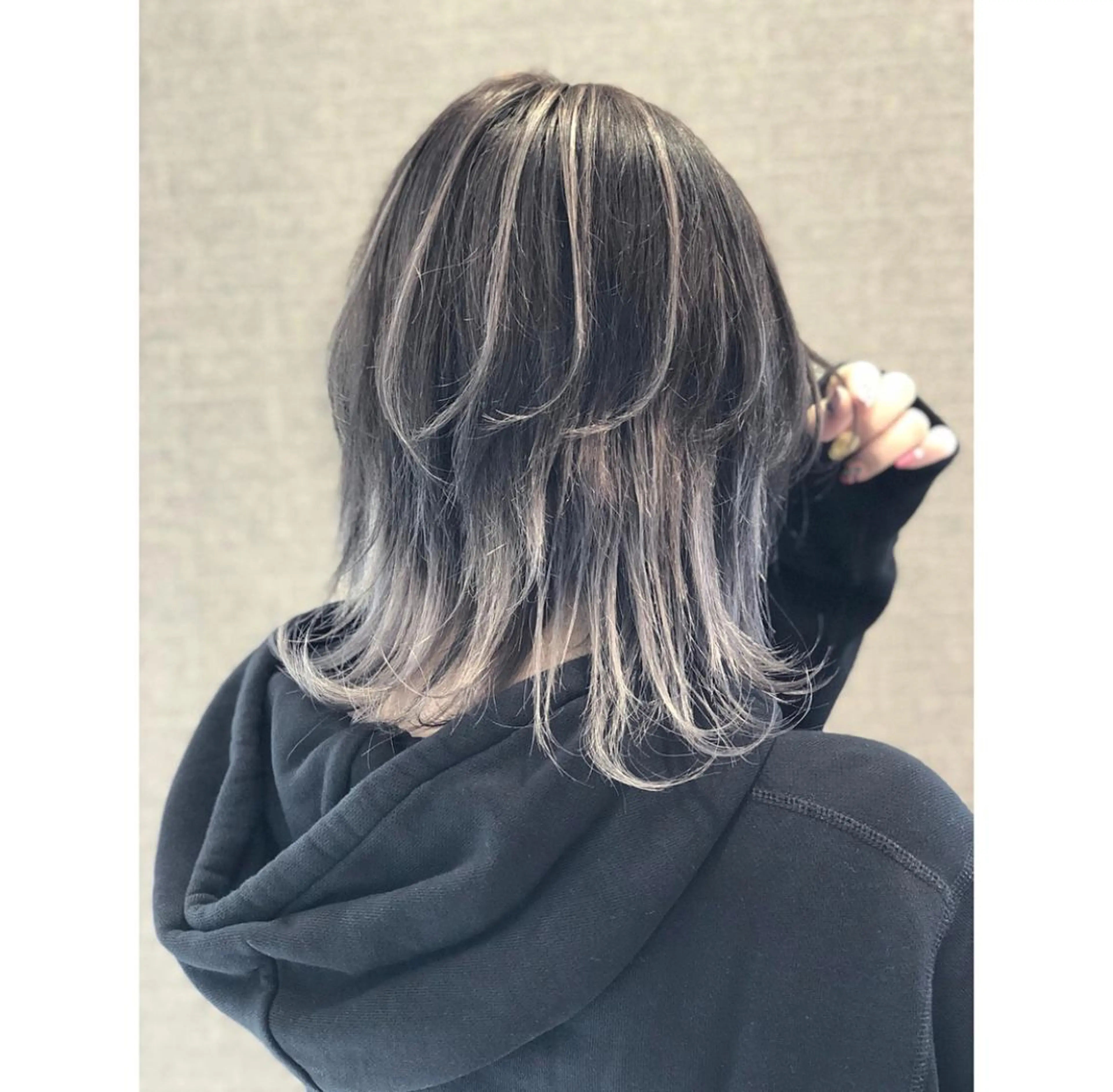 ショート カラー ヘアアレンジ バレイヤージュ デザインカラー グラデーションカラー ハイライトカラー ハイトーンカラー アンドウ ユウ/ レイヤーカット/韓国のヘアスタイル