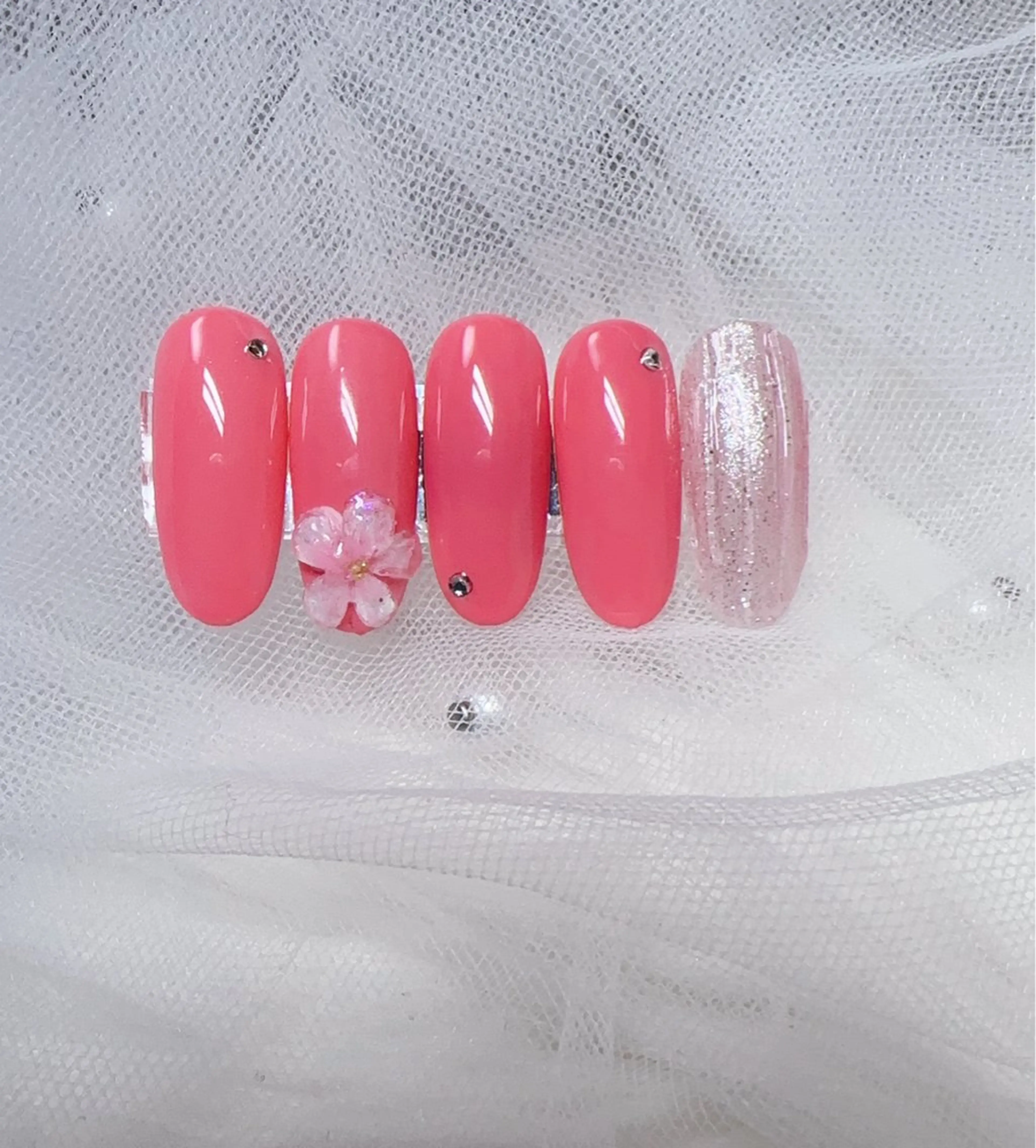 ネイル 高島 夏海のネイルデザイン