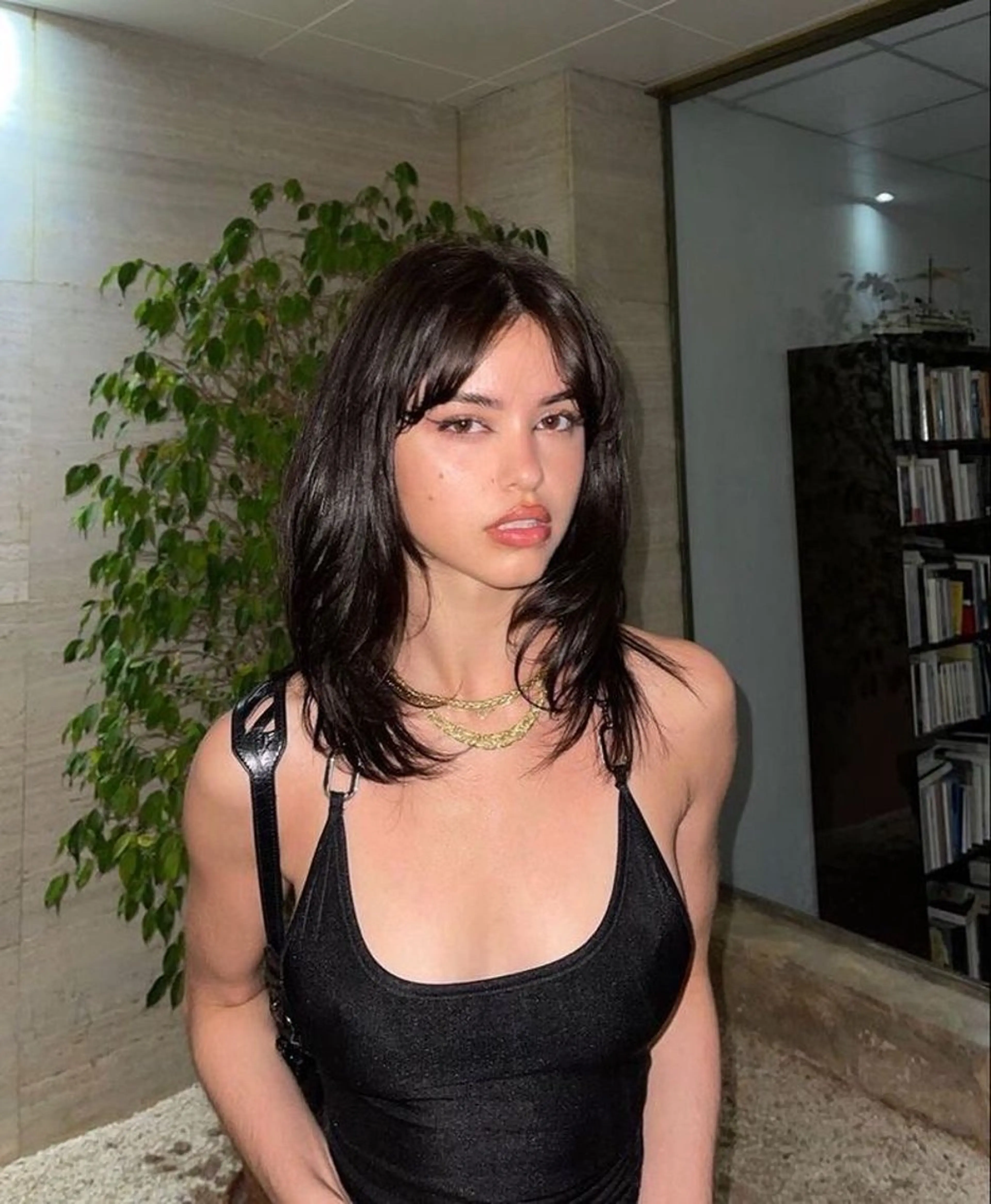 ロング Collet Ginza所属・外国人風レイヤー ボブパーマYukiのヘアスタイル