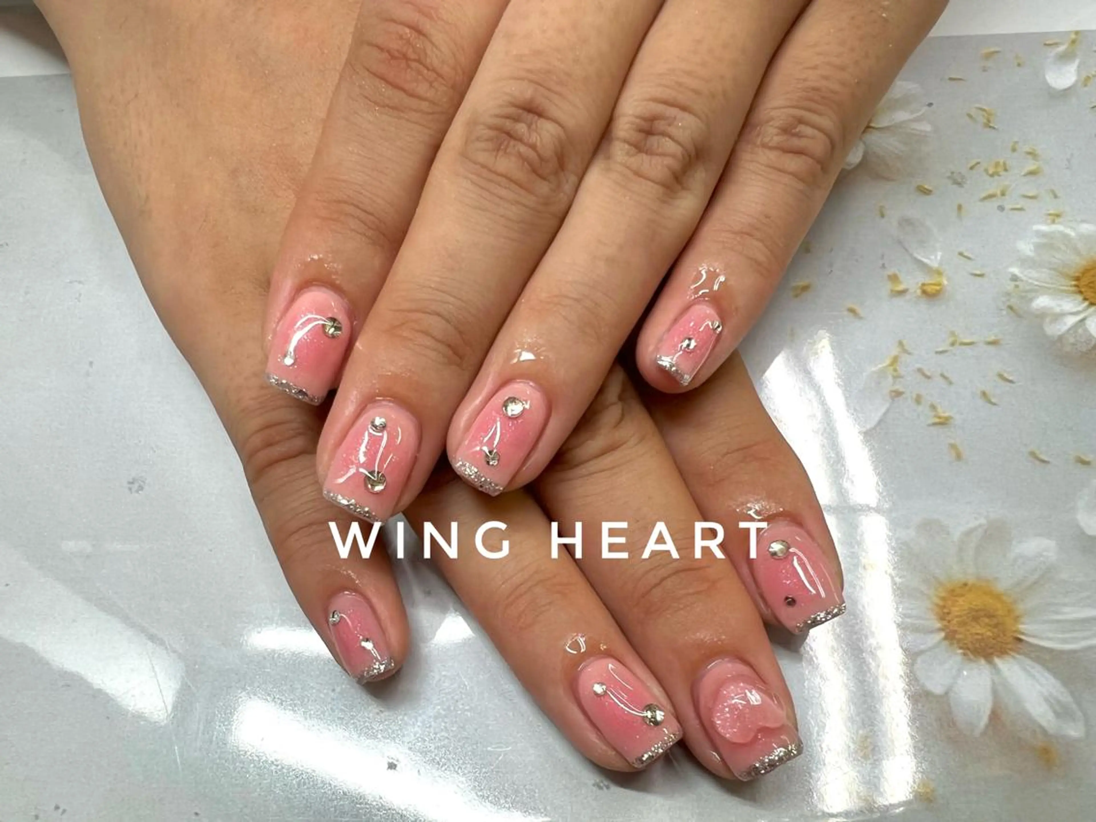 ネイル I. AYUMIのネイルデザイン