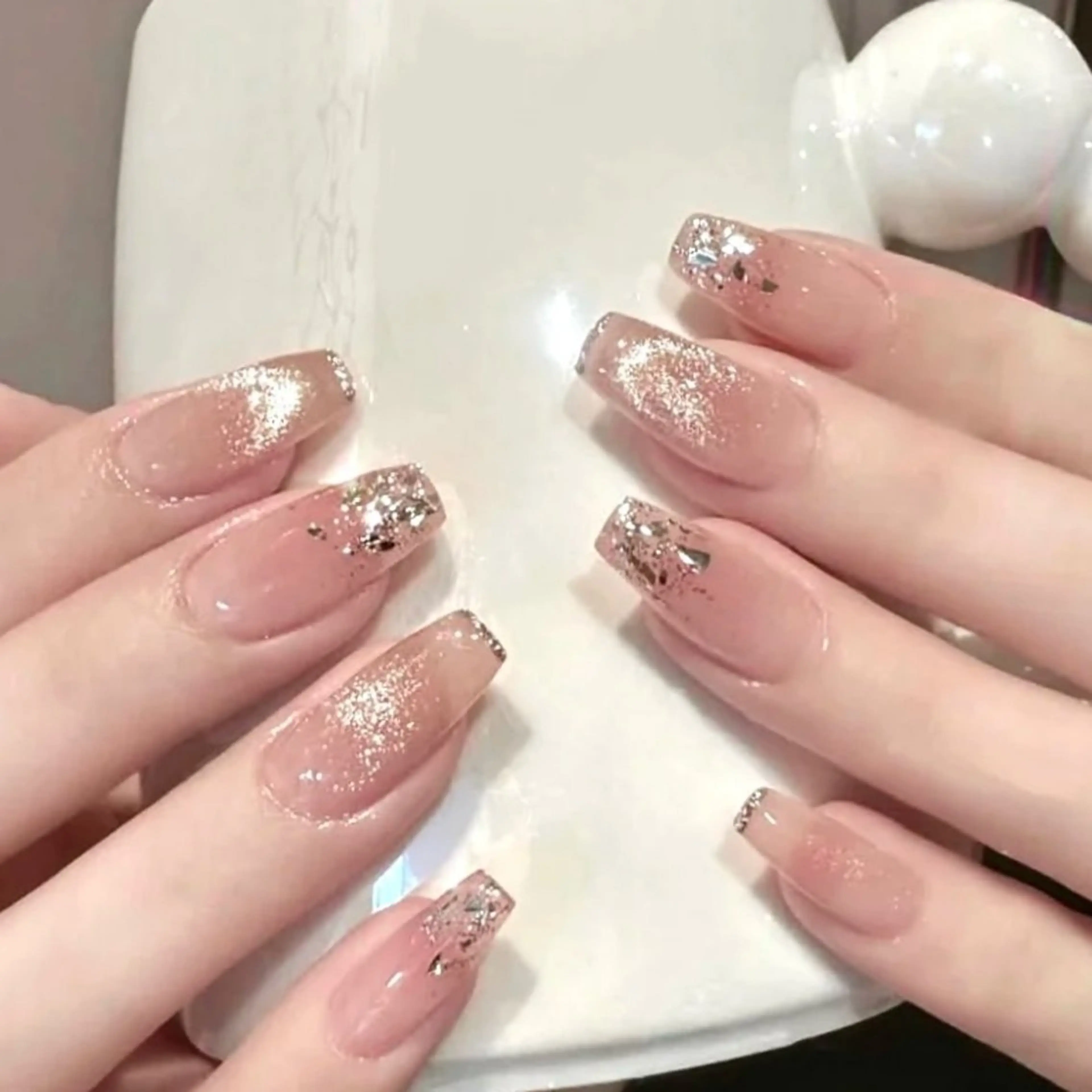 ネイル E·U·B ネイル所属・横浜市中区曙町 E·U·Bネイルのネイルデザイン