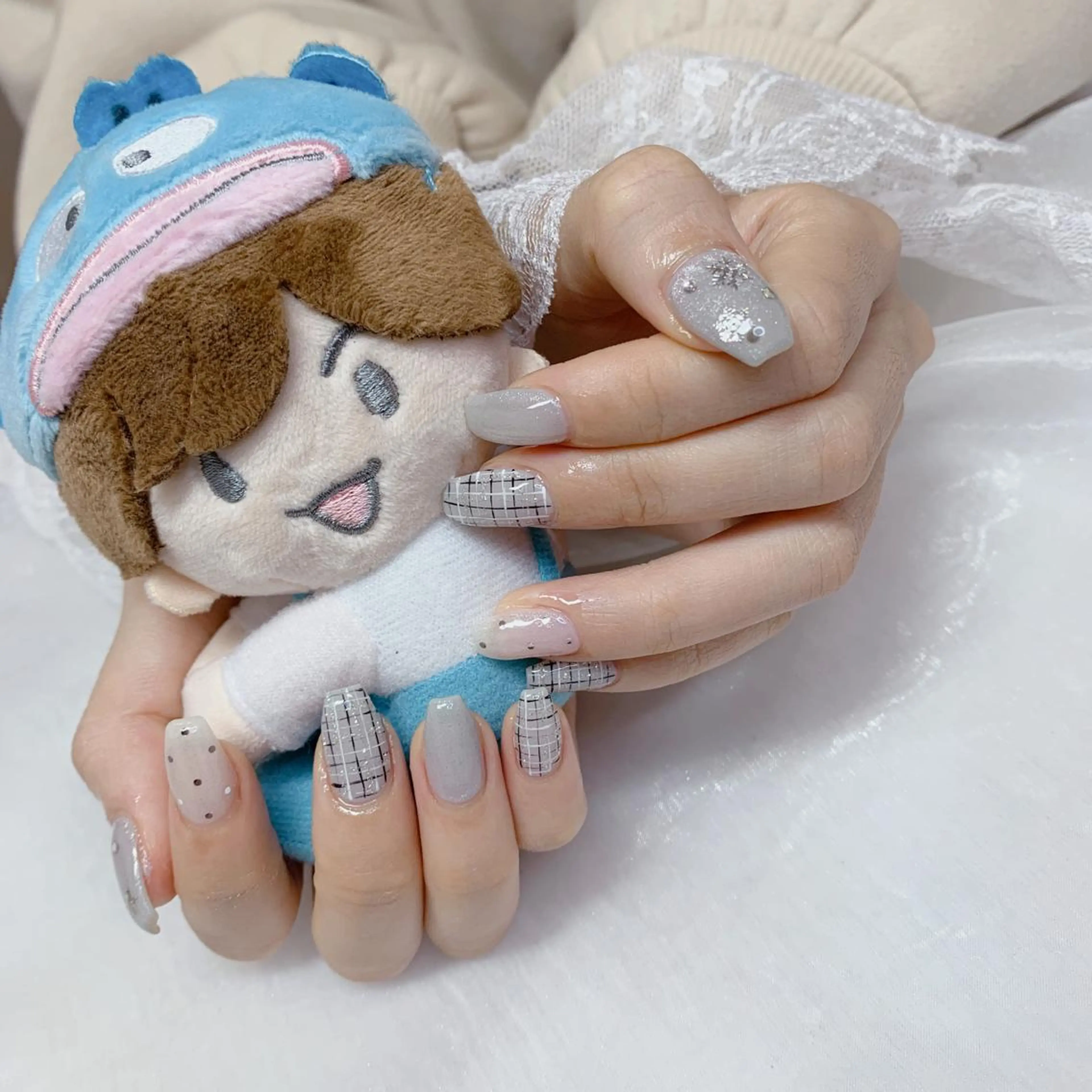 ネイル ハンドネイル La neige* yuki 🥯🍑のネイルデザイン