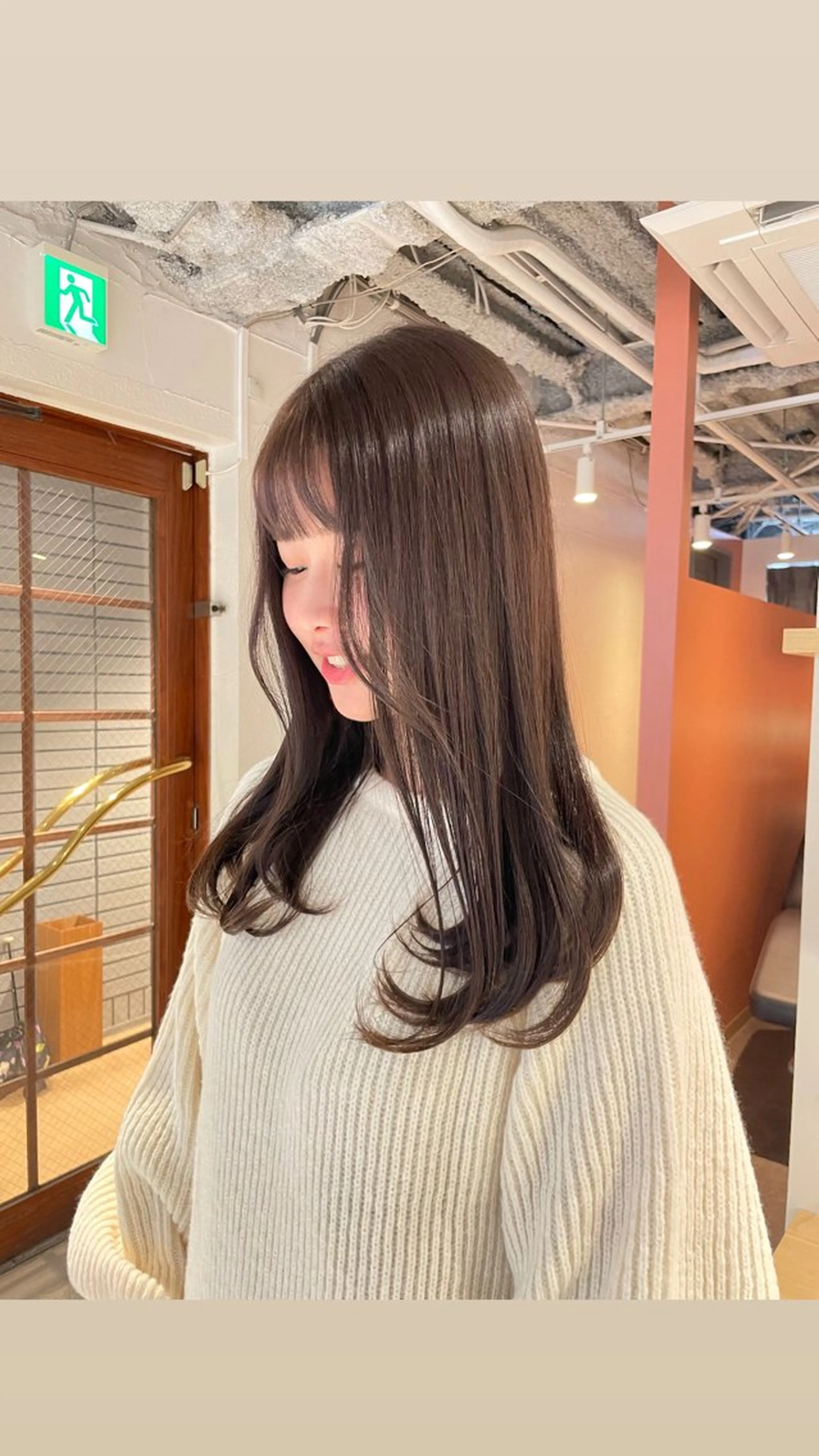 ミディアム カラー ベージュカラー ピンクカラー ピンクベージュ レイヤー×初 パーマ|hinakoのヘアスタイル