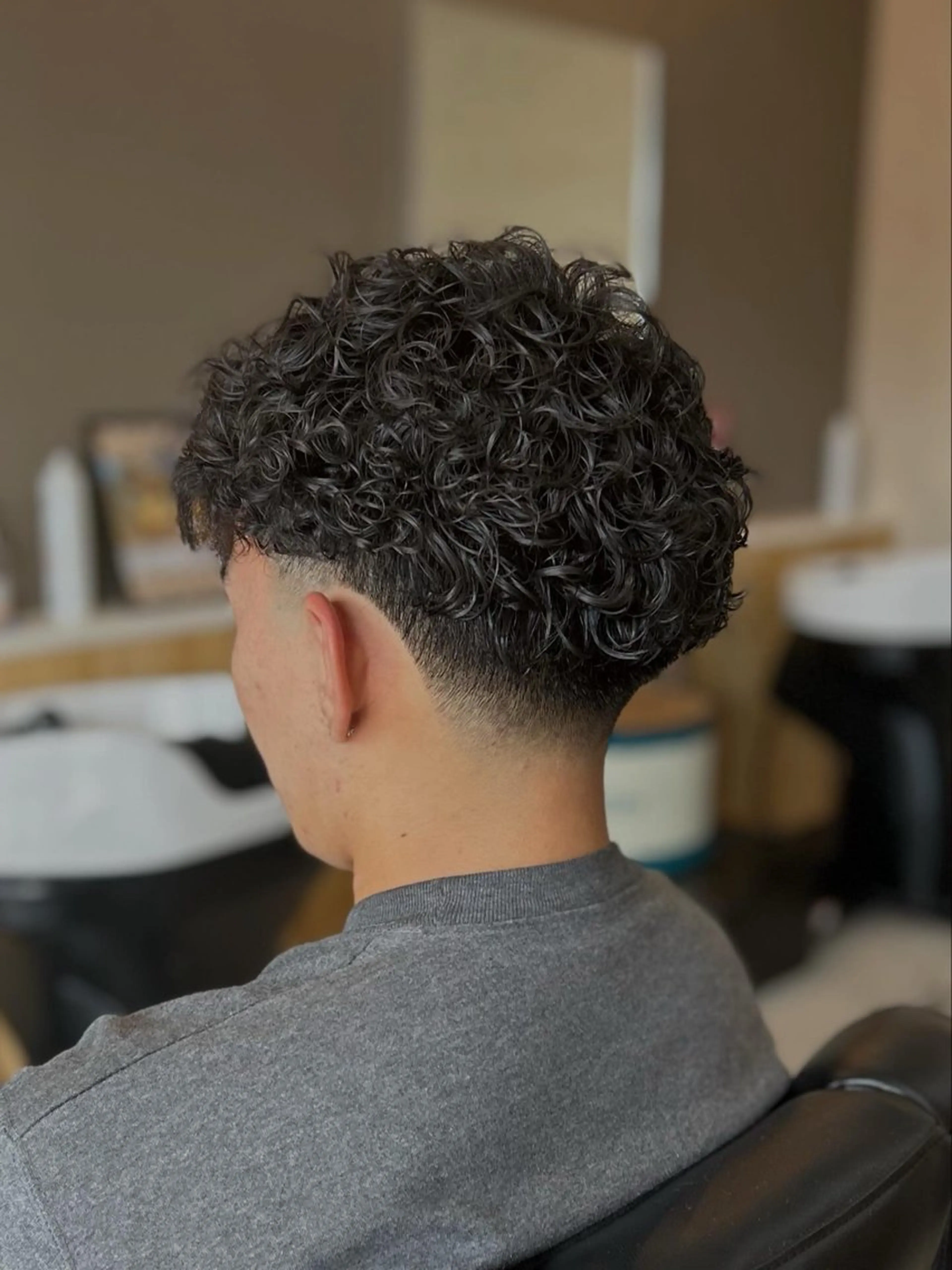 カット、パーマ、トリートメントの写真