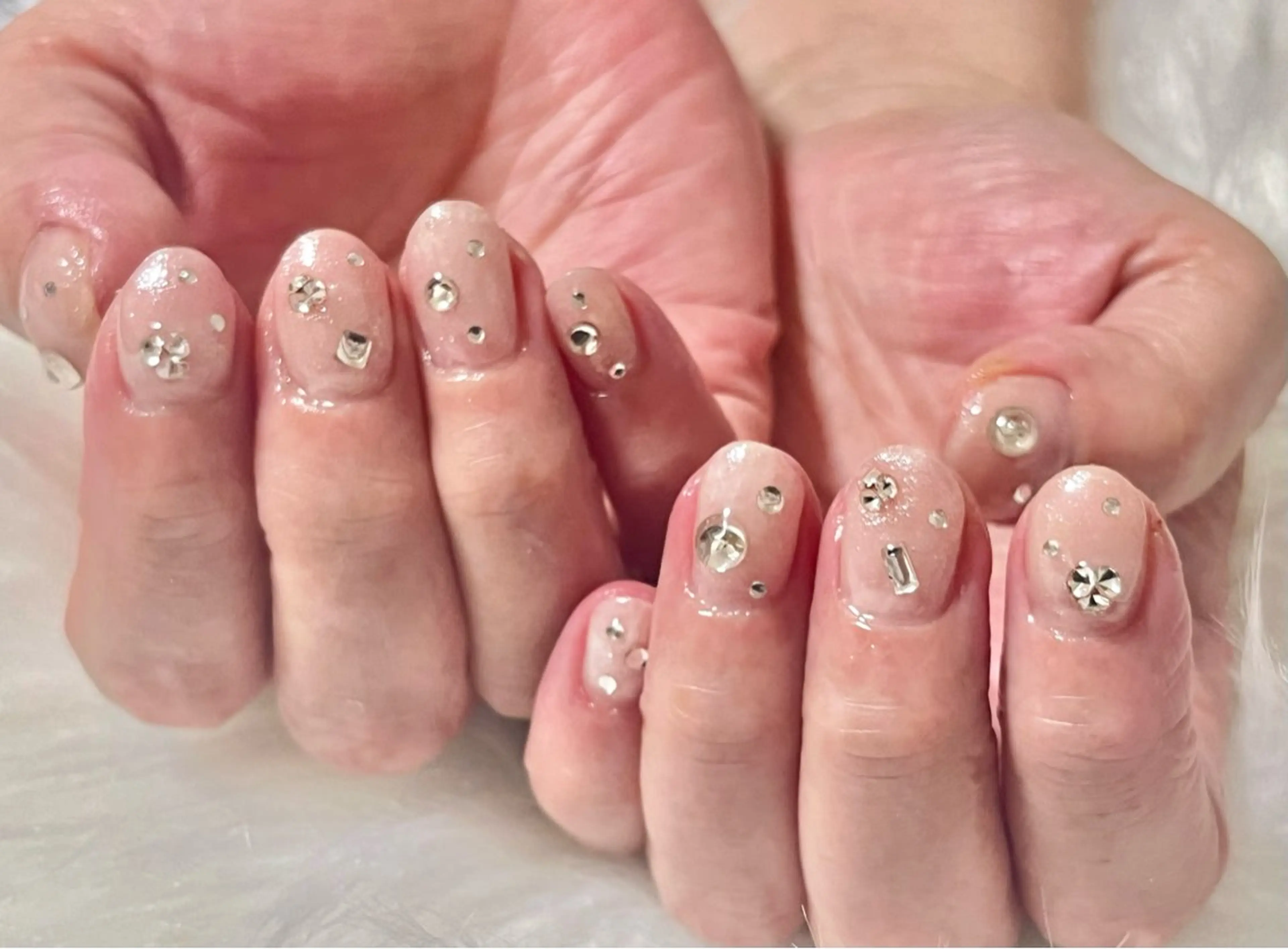 ネイル hohomi .のネイルデザイン