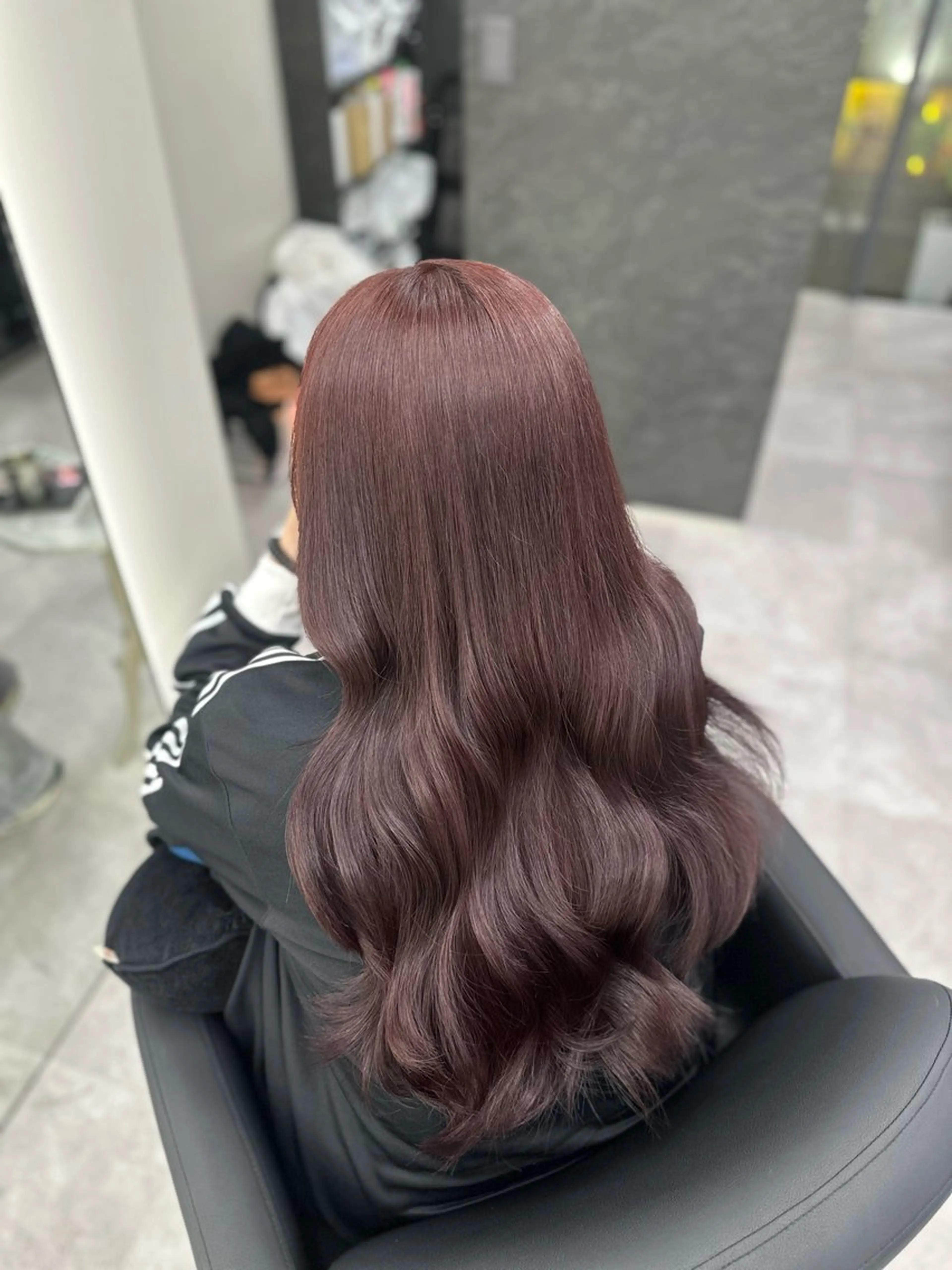 ロング カラー ブラウンカラー ピンクカラー ピンクブラウン ヘアカラー トリートメント 縮毛矯正/艶カラー /髪質改善/なんばのヘアスタイル