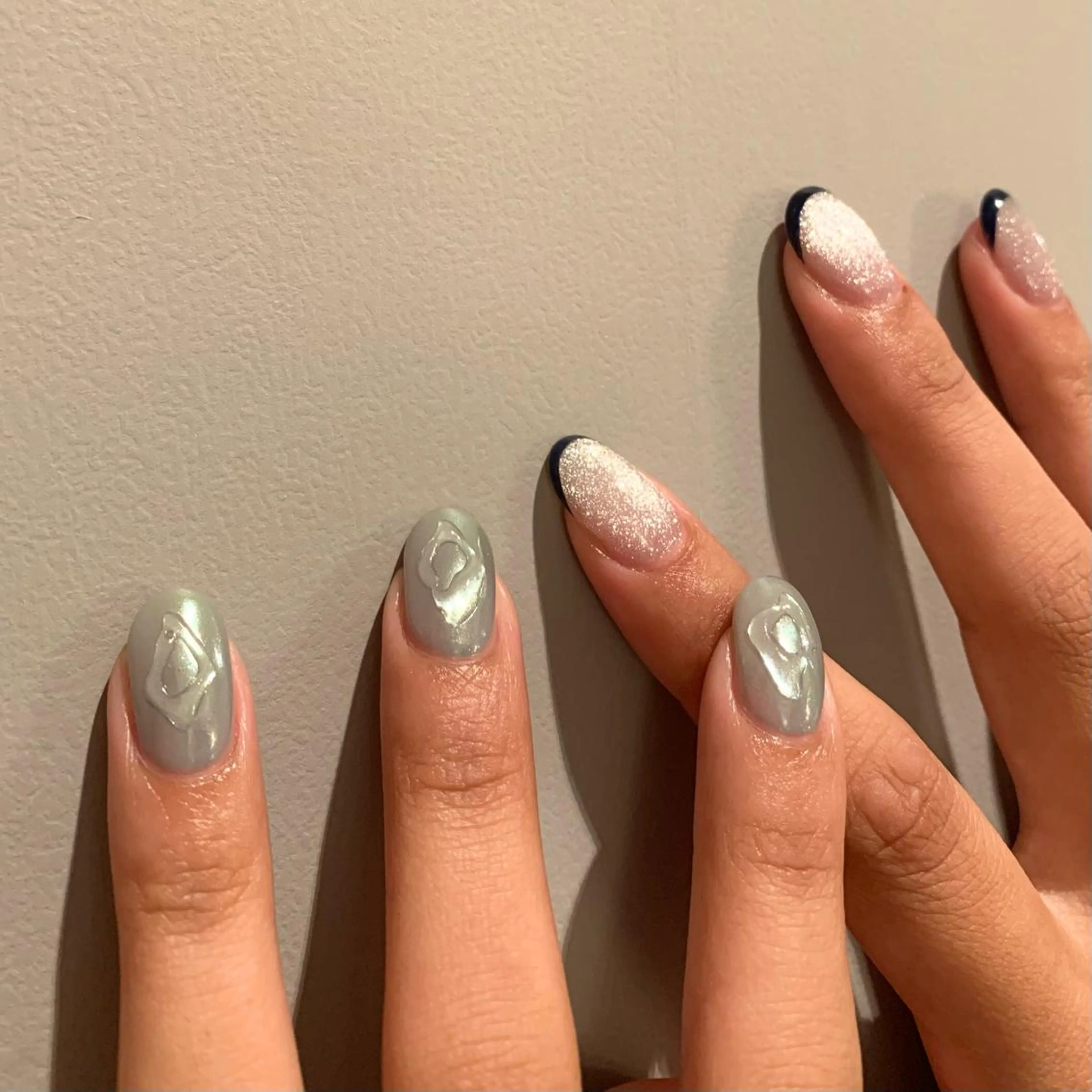 ネイル ハンドネイル ウシク ミユキのネイルデザイン