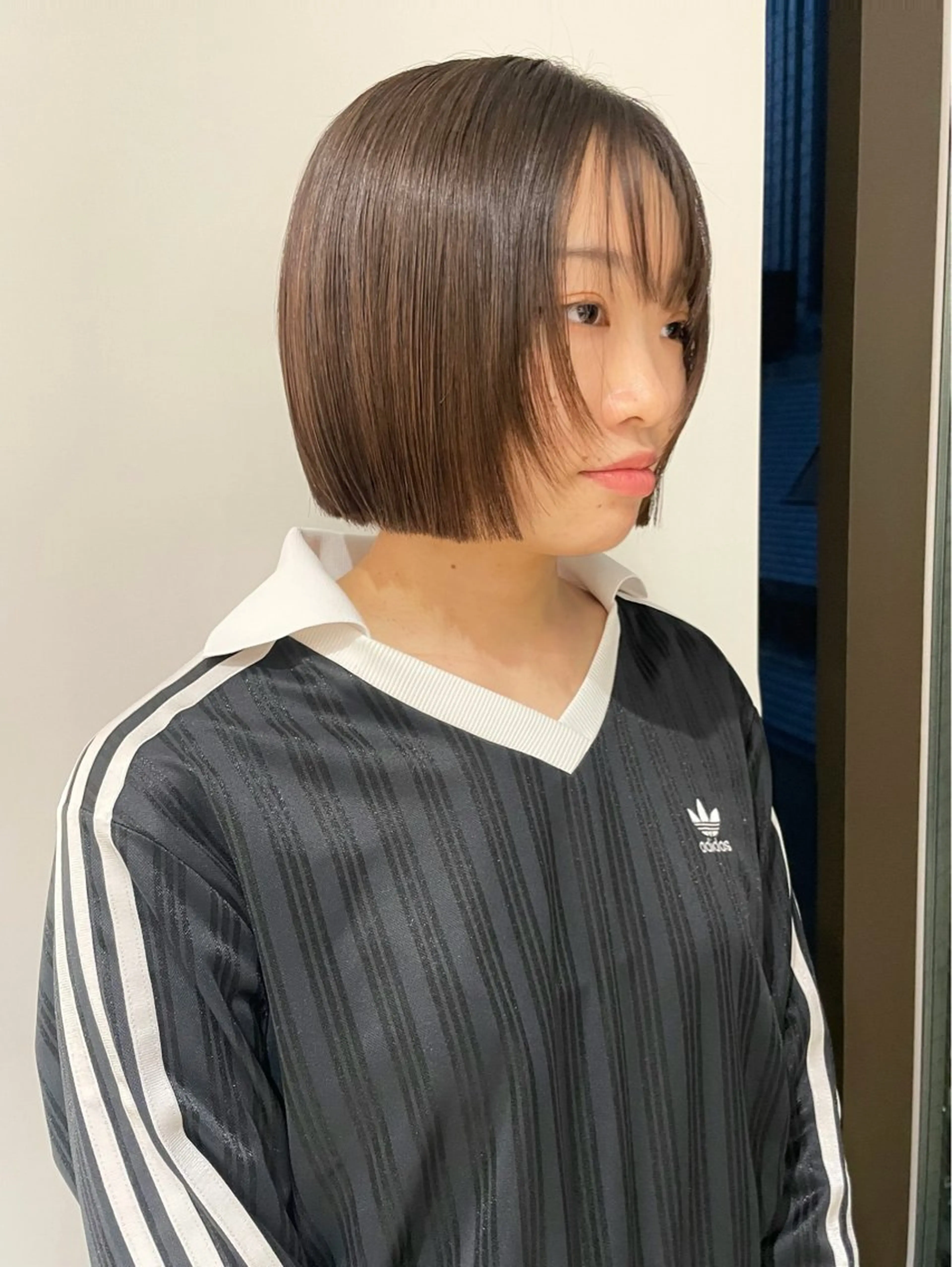 ショート ボブ 顔まわりレイヤー レイヤーカット 似合わせカット SAUT銀座所属・石川玲菜/ 髪質改善ボブ/メンズのヘアスタイル