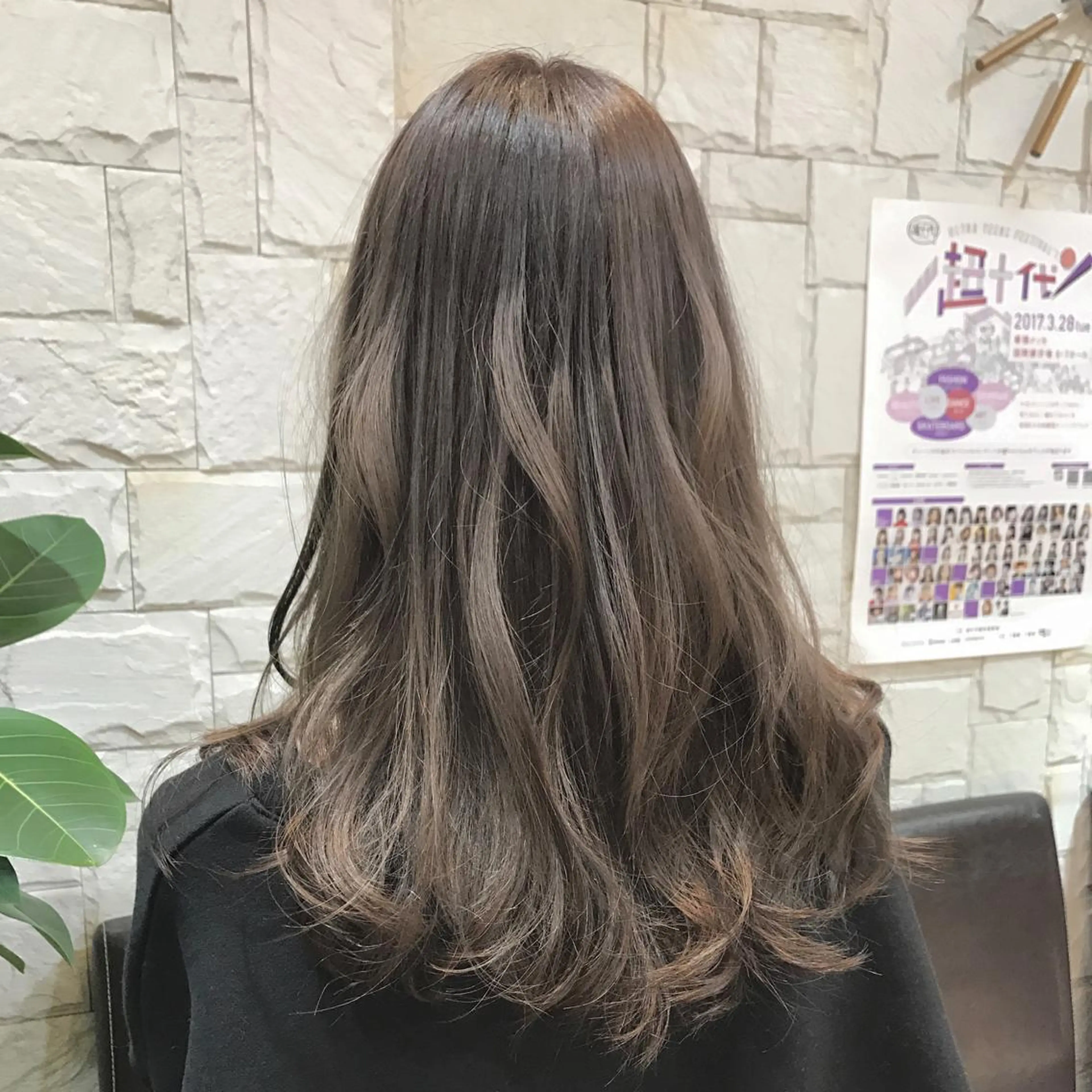 セミロング 髪質改善 艶髪🔵ﾌｾﾅｵﾔのヘアスタイル