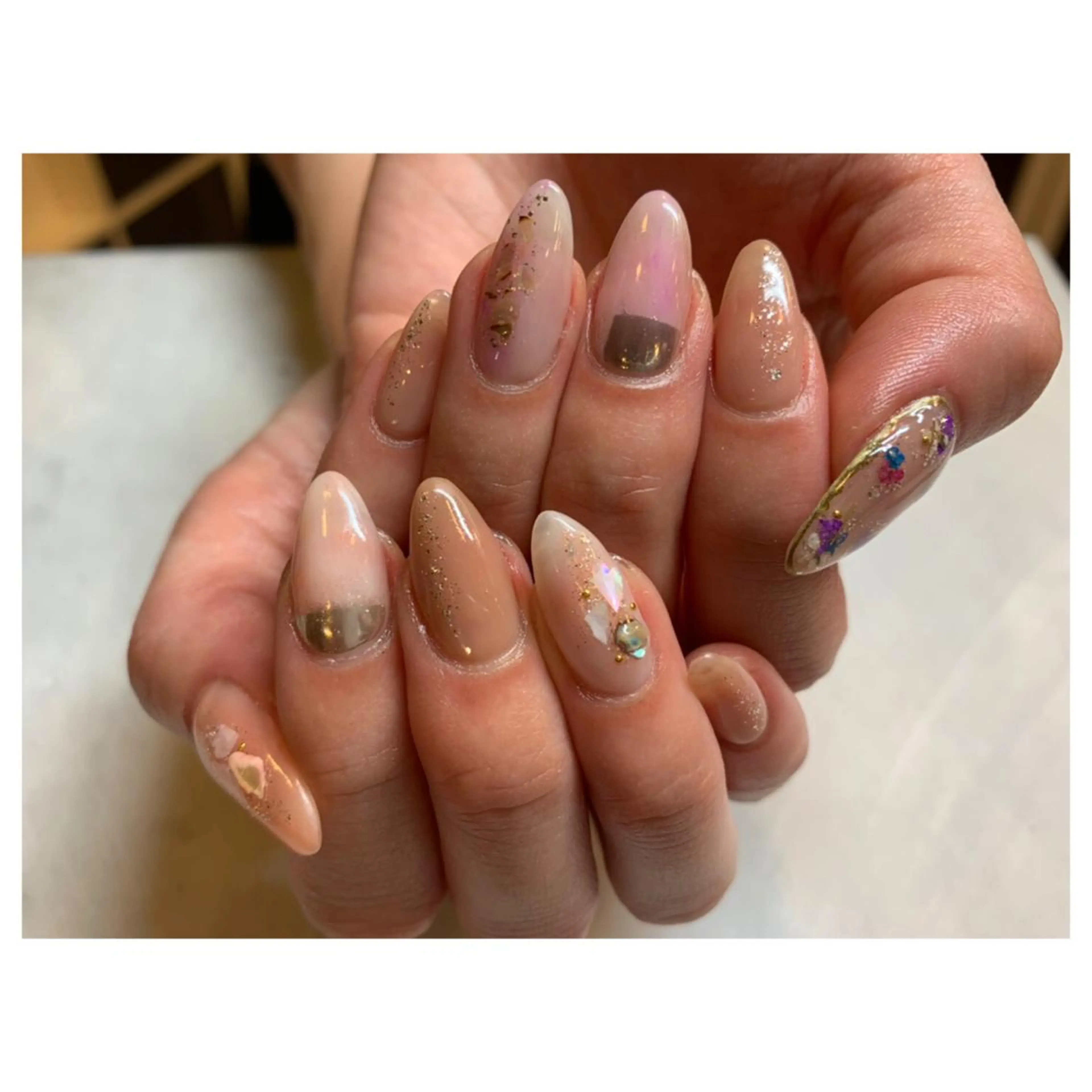 カラー ネイル 関根 未来のネイルデザイン