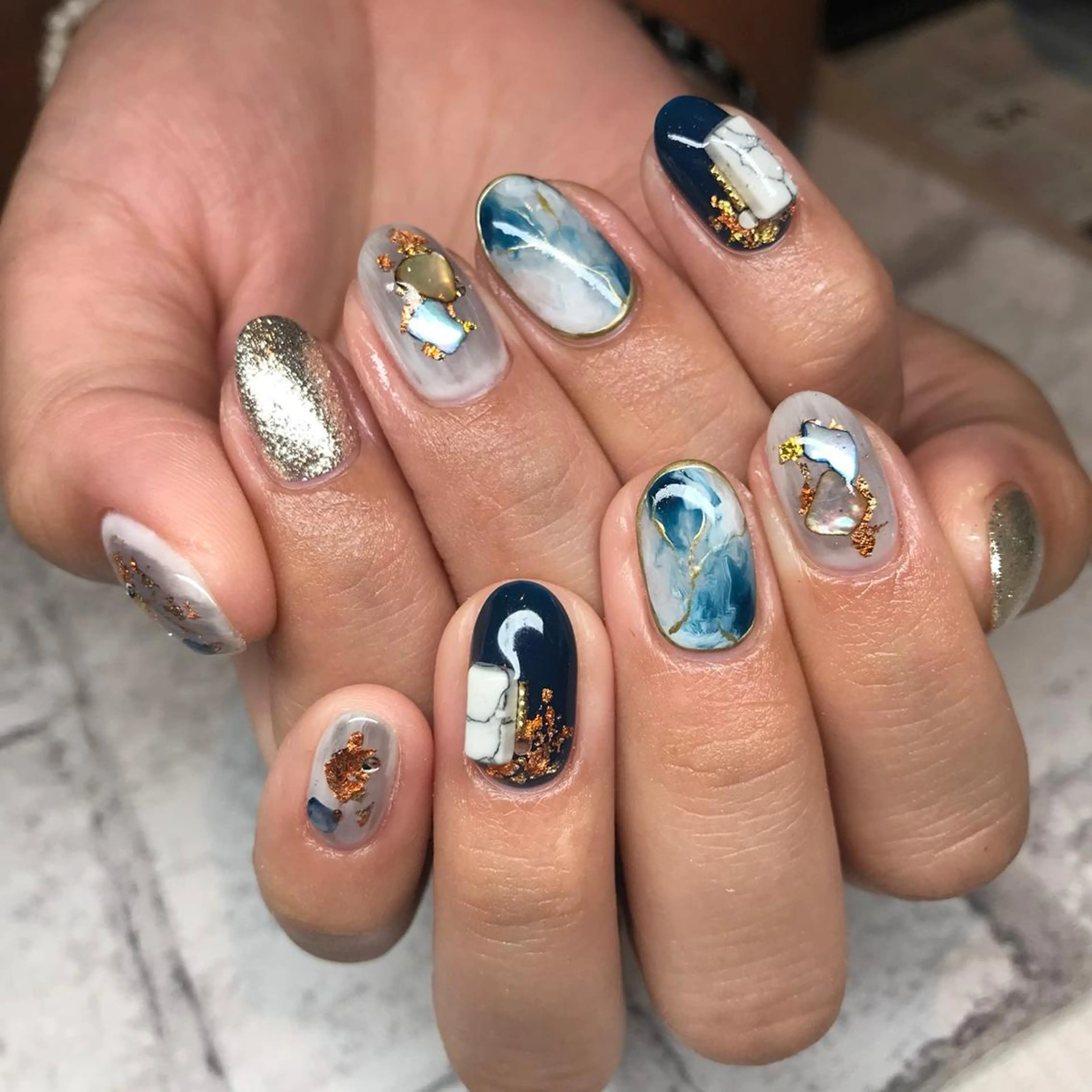 ネイル ハンドネイル repos~ルポ~所属・里見 麗のネイルデザイン