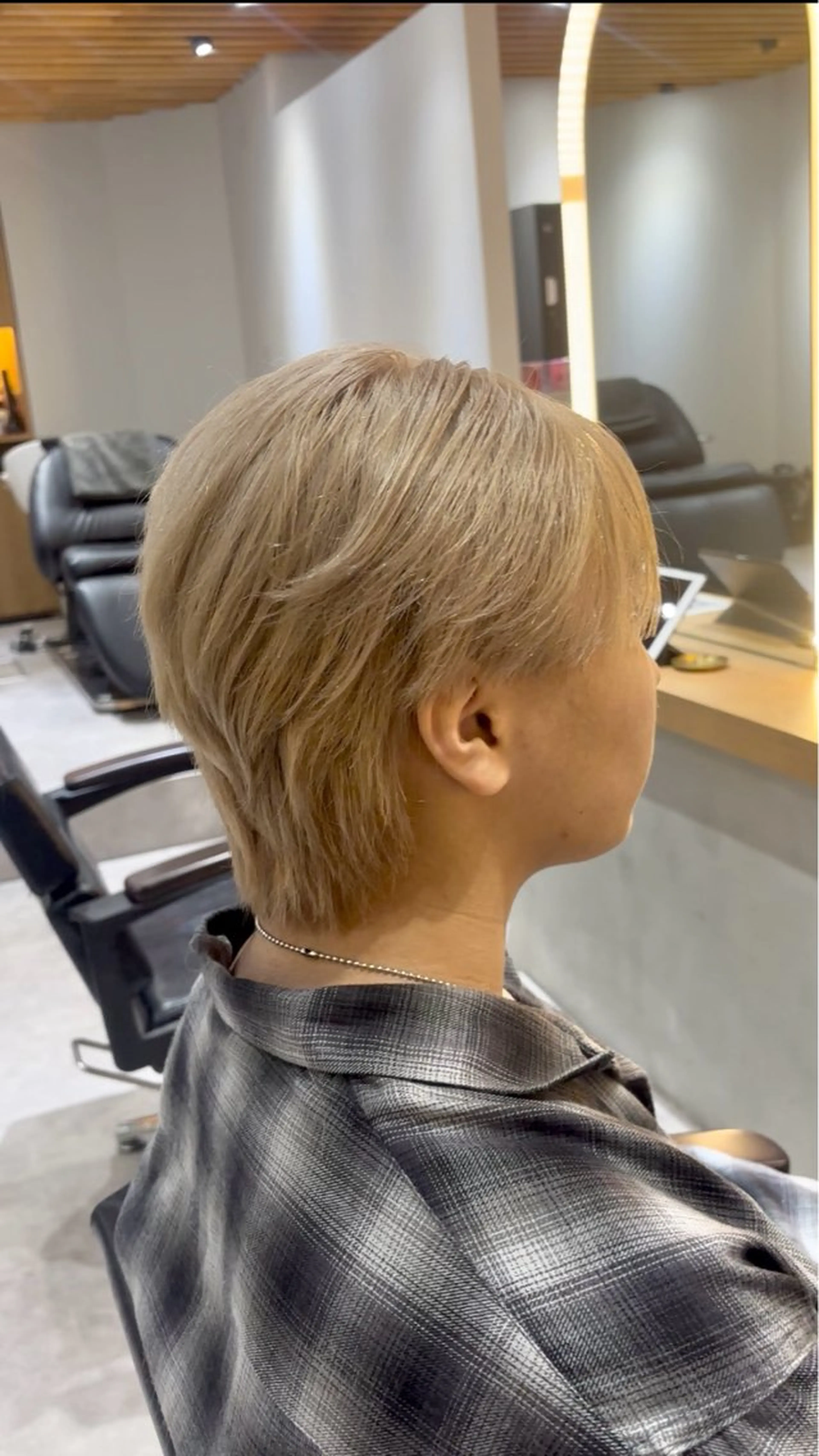 カラー ヘアカラー ハイトーン/アレンジ 🎀アオイ🎀のヘアスタイル