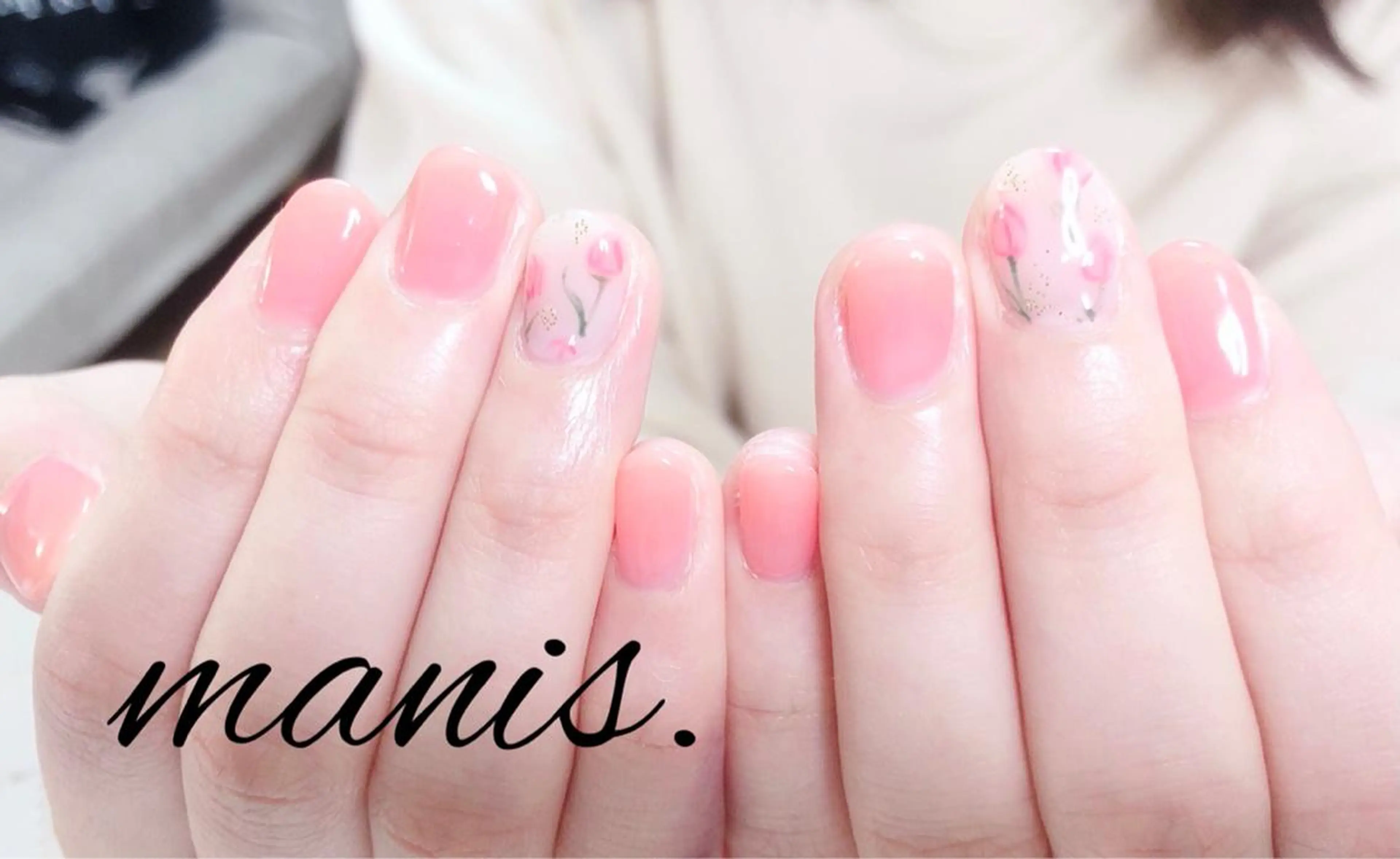 ネイル アートネイル ハンドネイル manis .のネイルデザイン