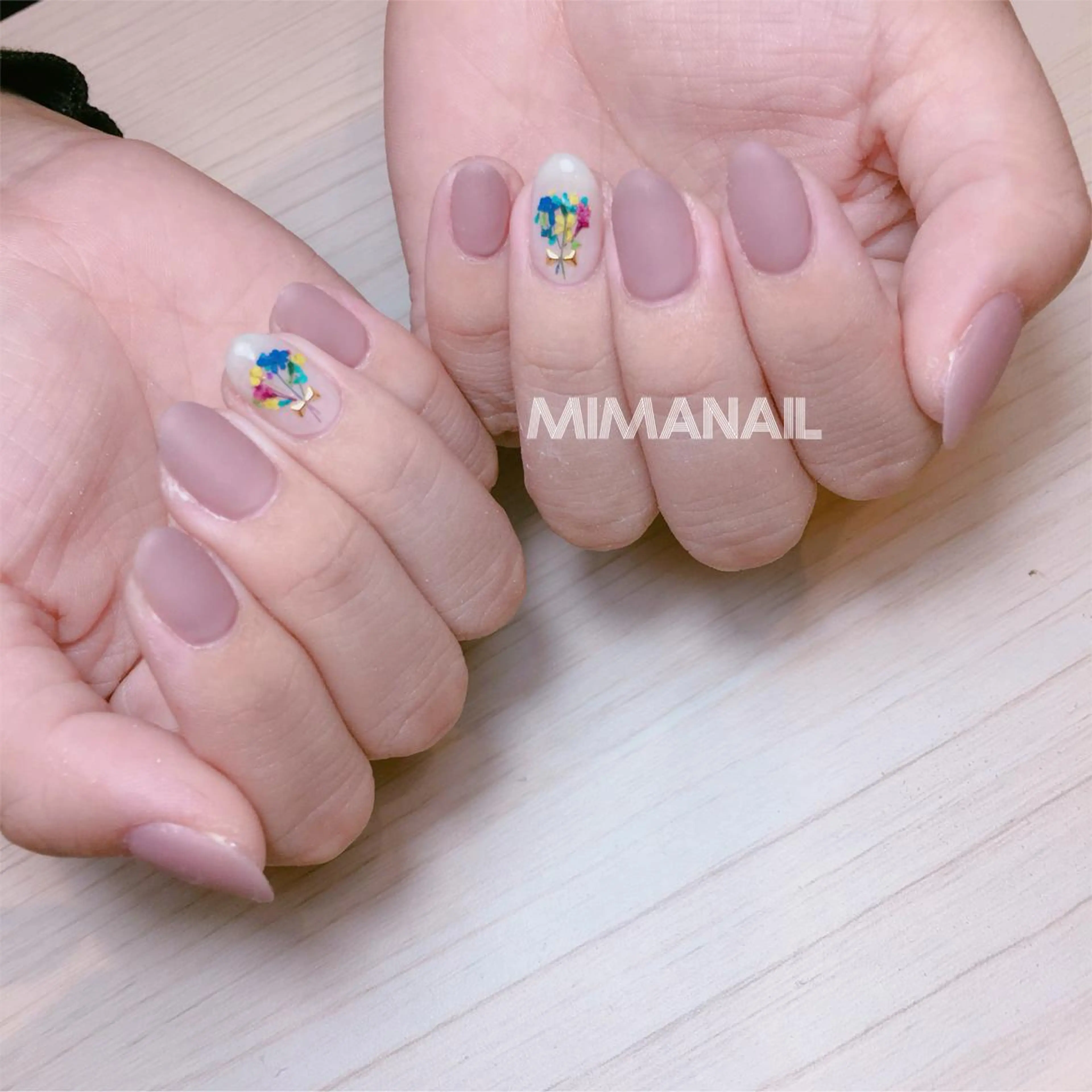 ネイル mima nailのネイルデザイン
