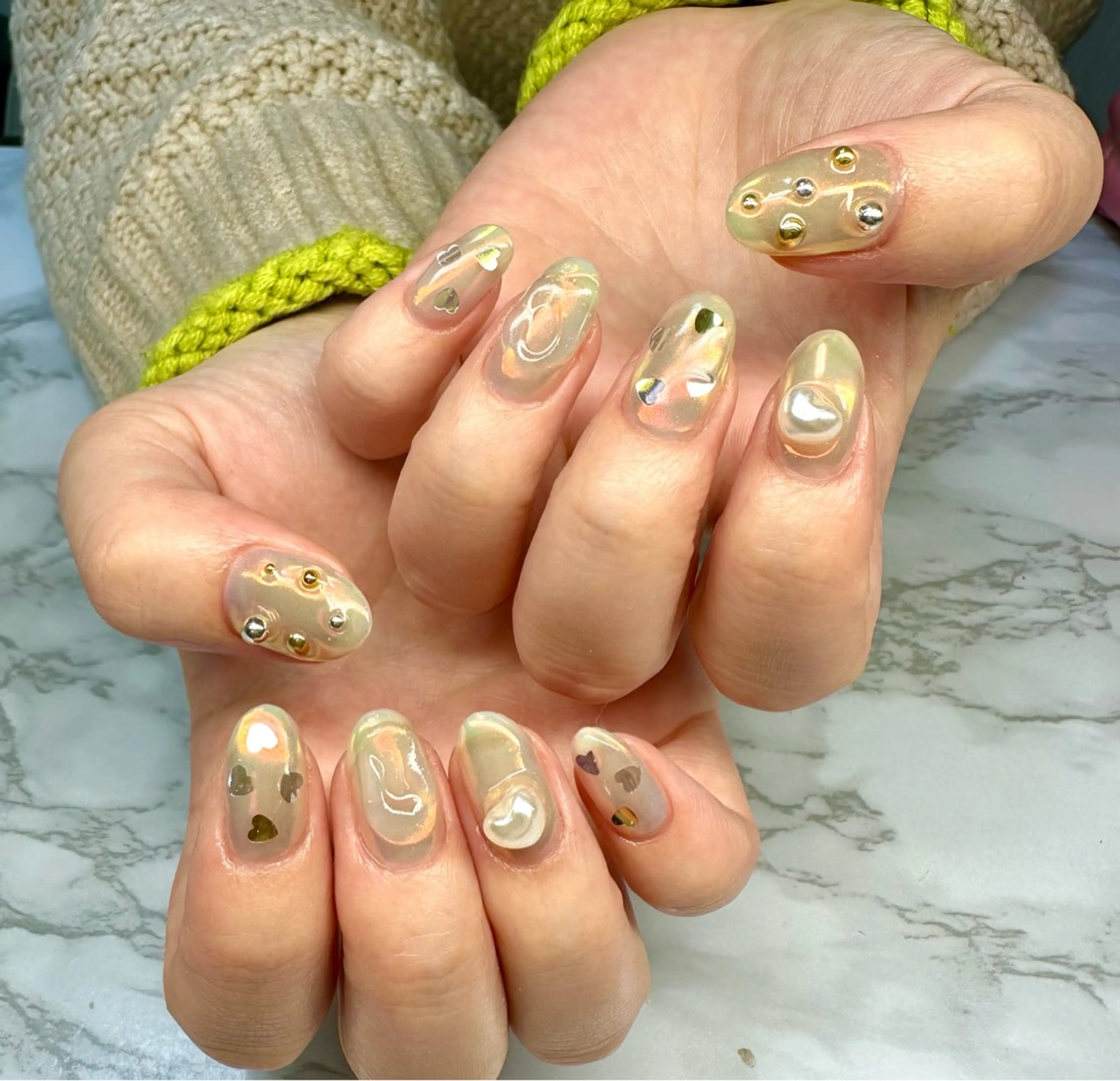 ネイル アートネイル オーロラネイル マグネットネイル ミラーネイル ニュアンスネイル M.N_ nailのネイルデザイン