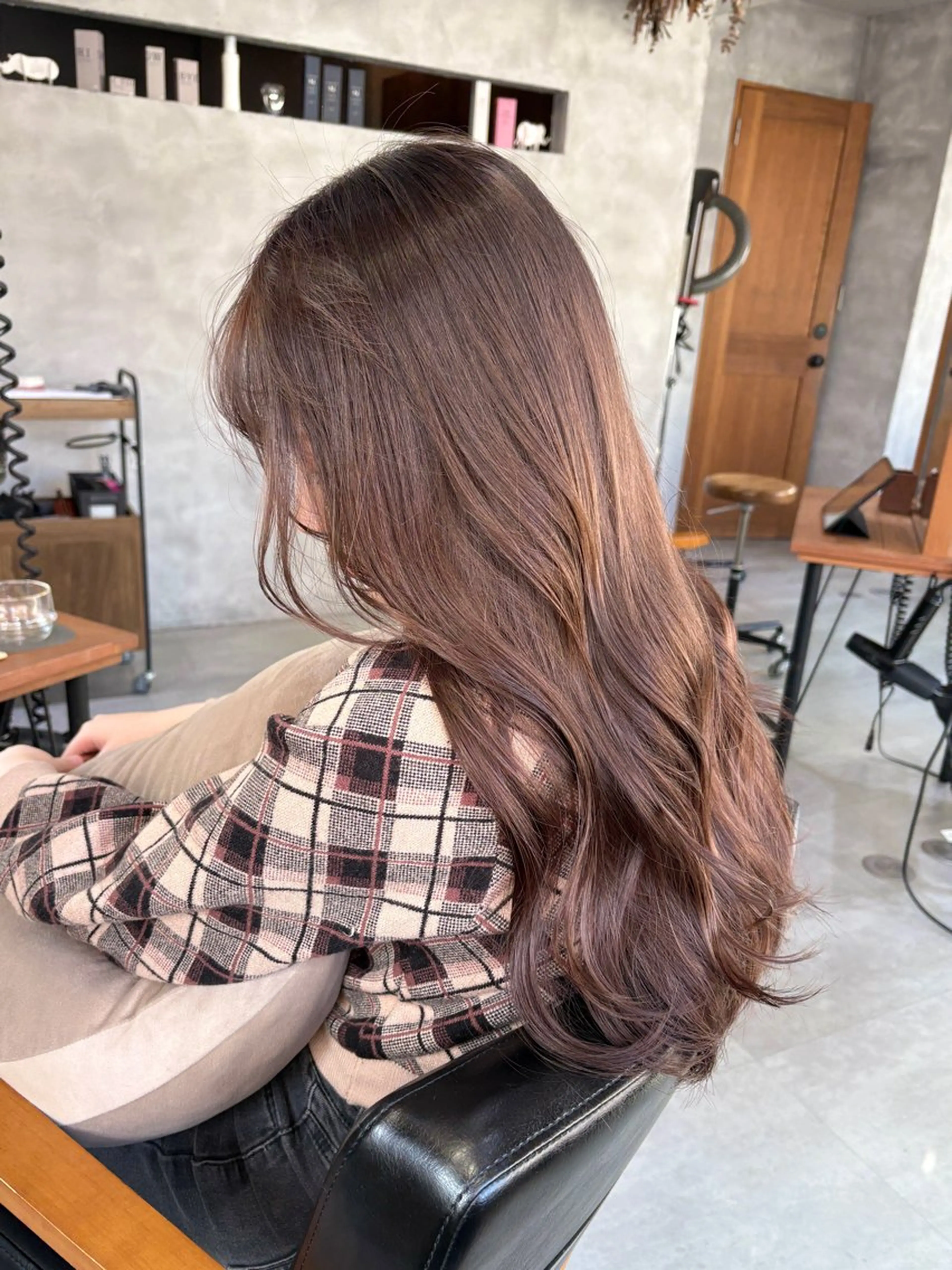 ロング カラー ブラウンカラー ココアブラウン カット ヘアカラー すぎもと さき⚡️ 朝ラク･*パーマのヘアスタイル