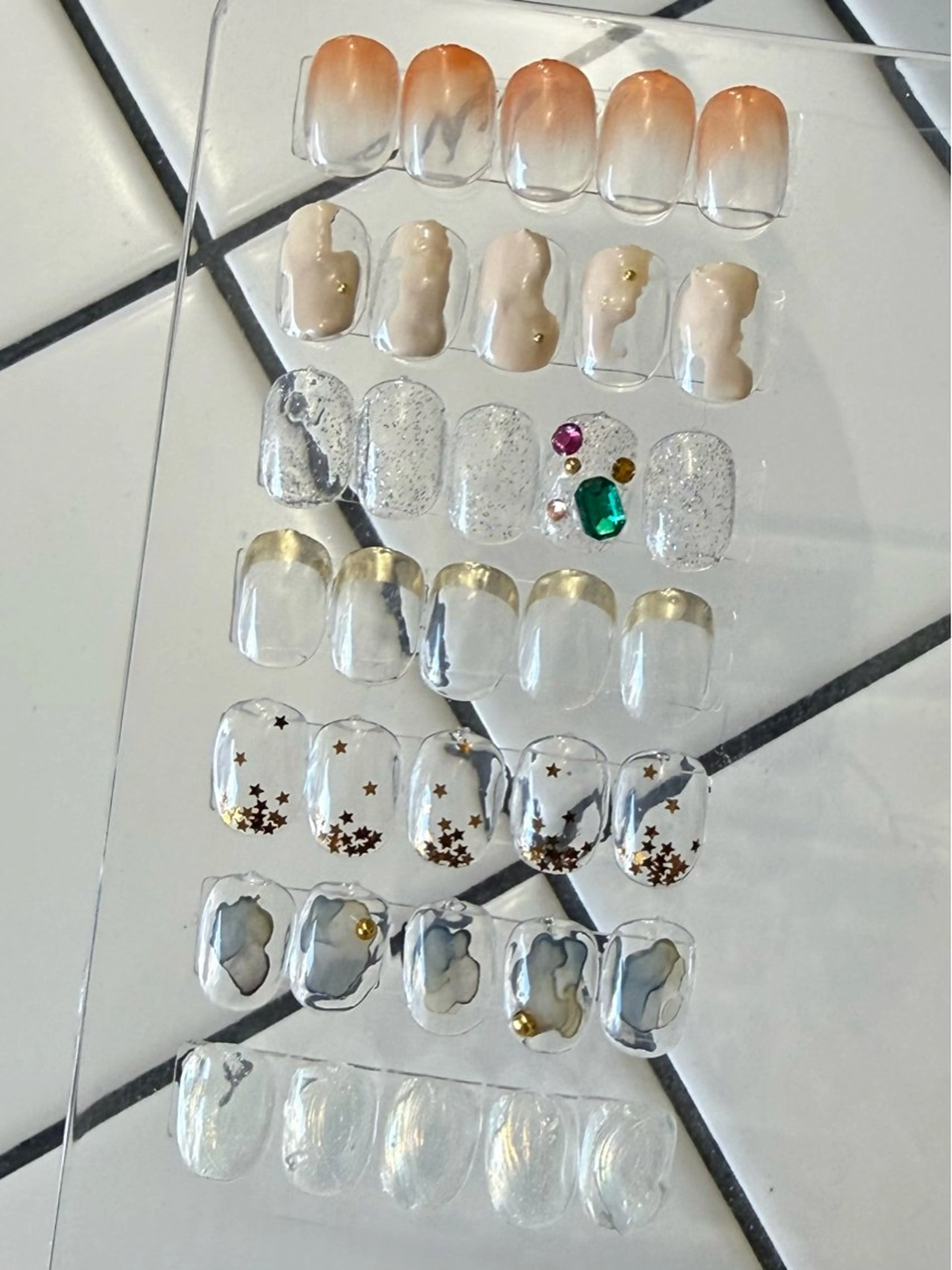 2700円(材料費)／ハンド(オフあり　シンプル定額デザイン)の写真